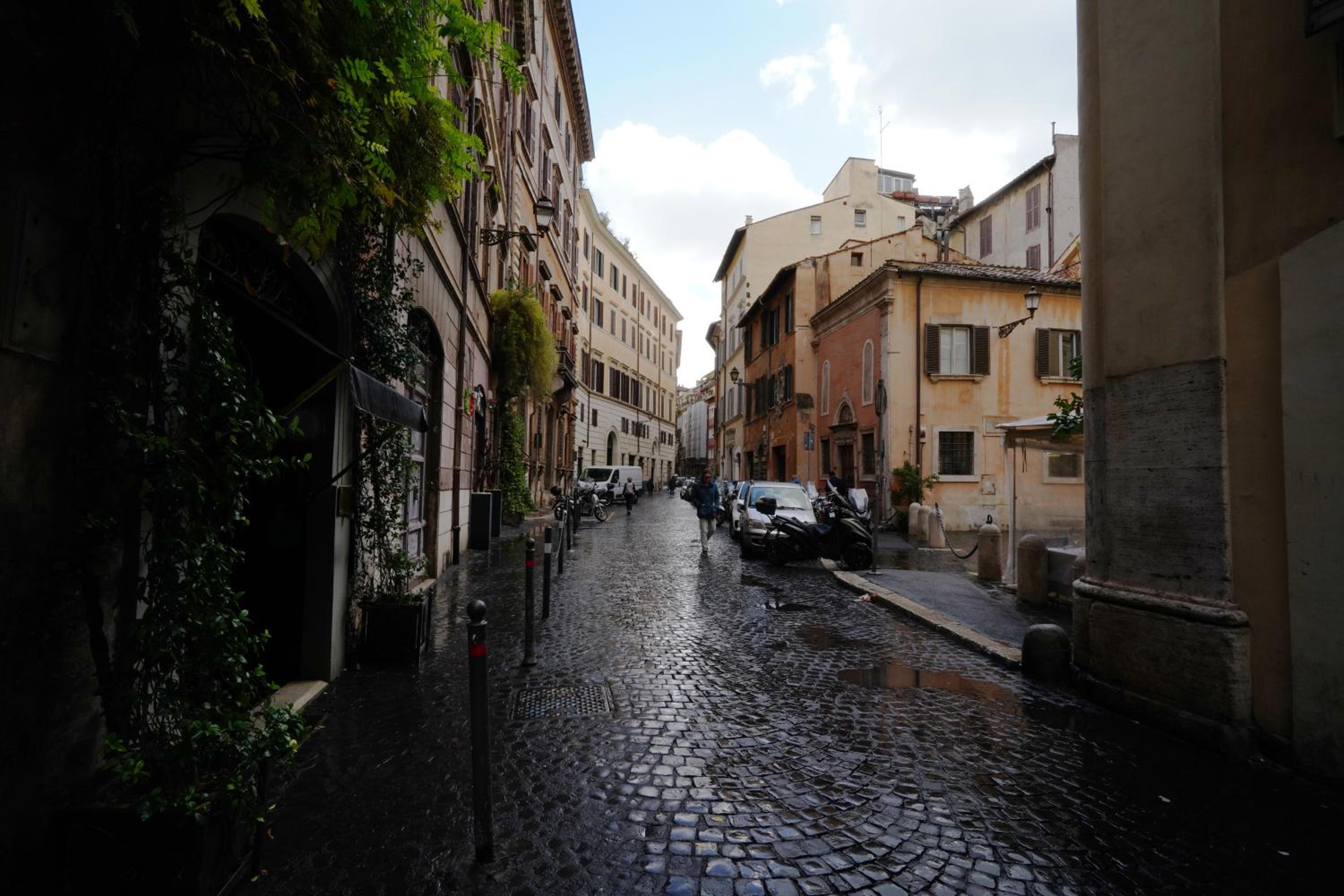Rome Center, luxury & history in Via Monserrato