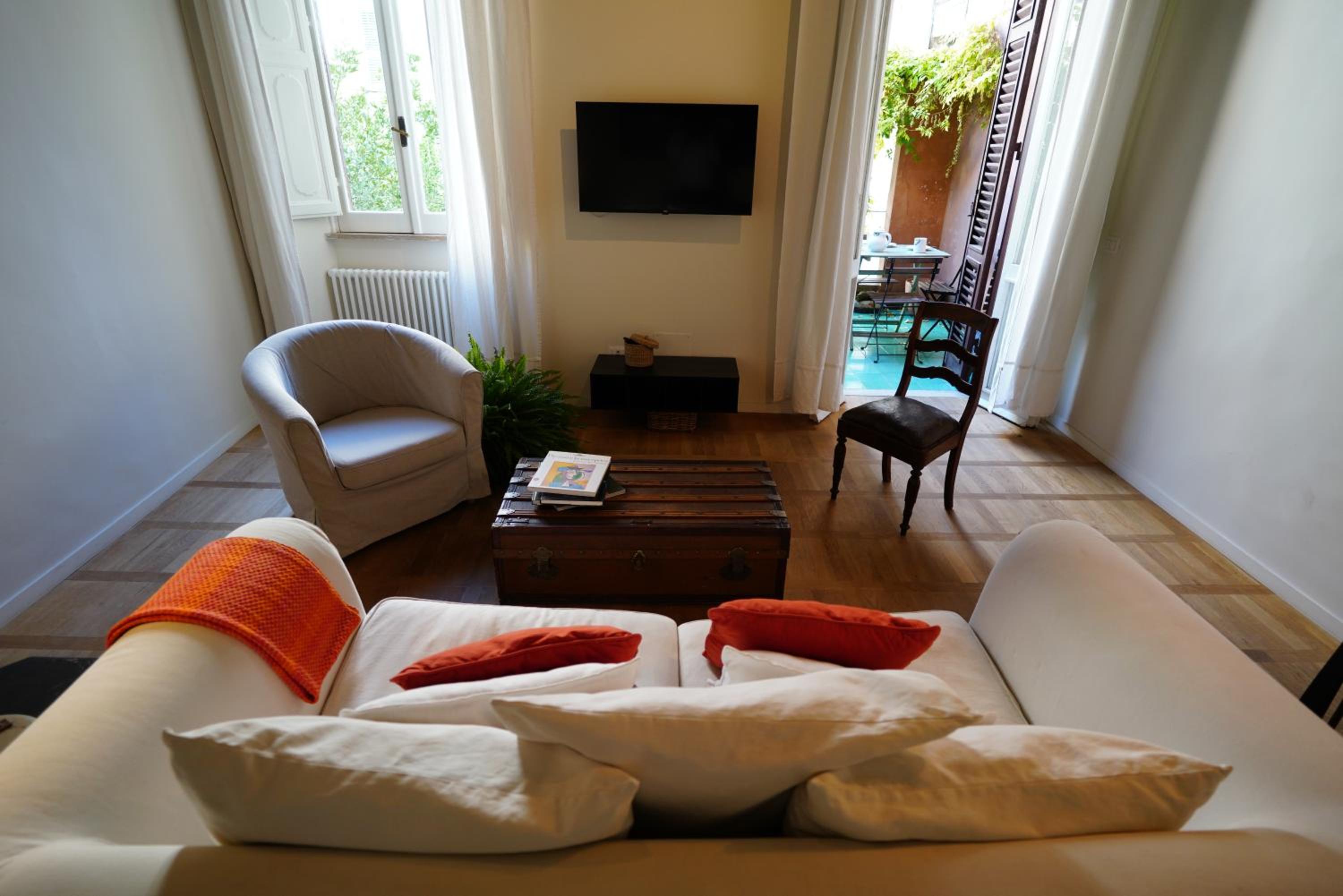 Rome Center, luxury & history in Via Monserrato