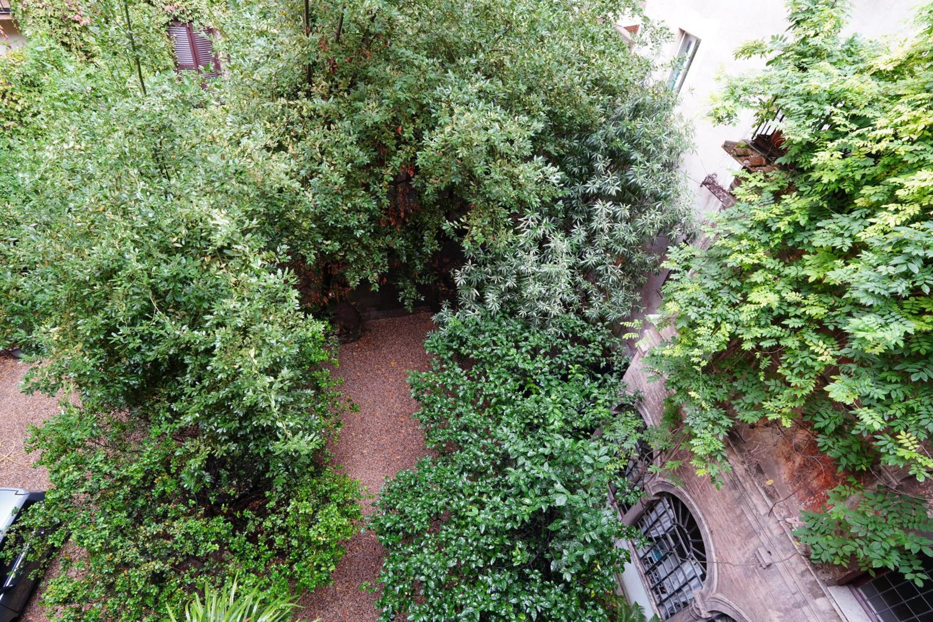 Rome Center, luxury & history in Via Monserrato