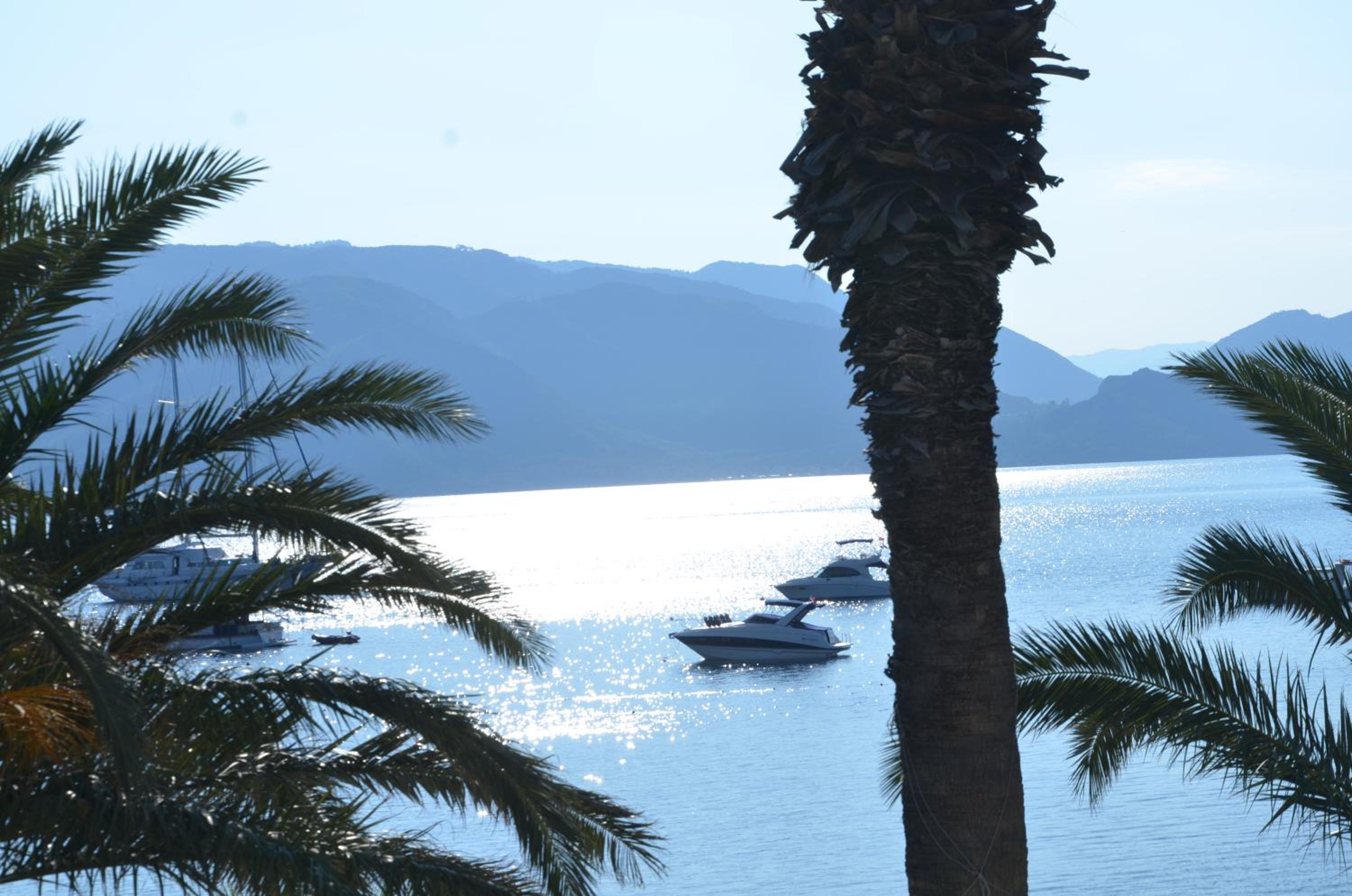 Uysal Motel Beach