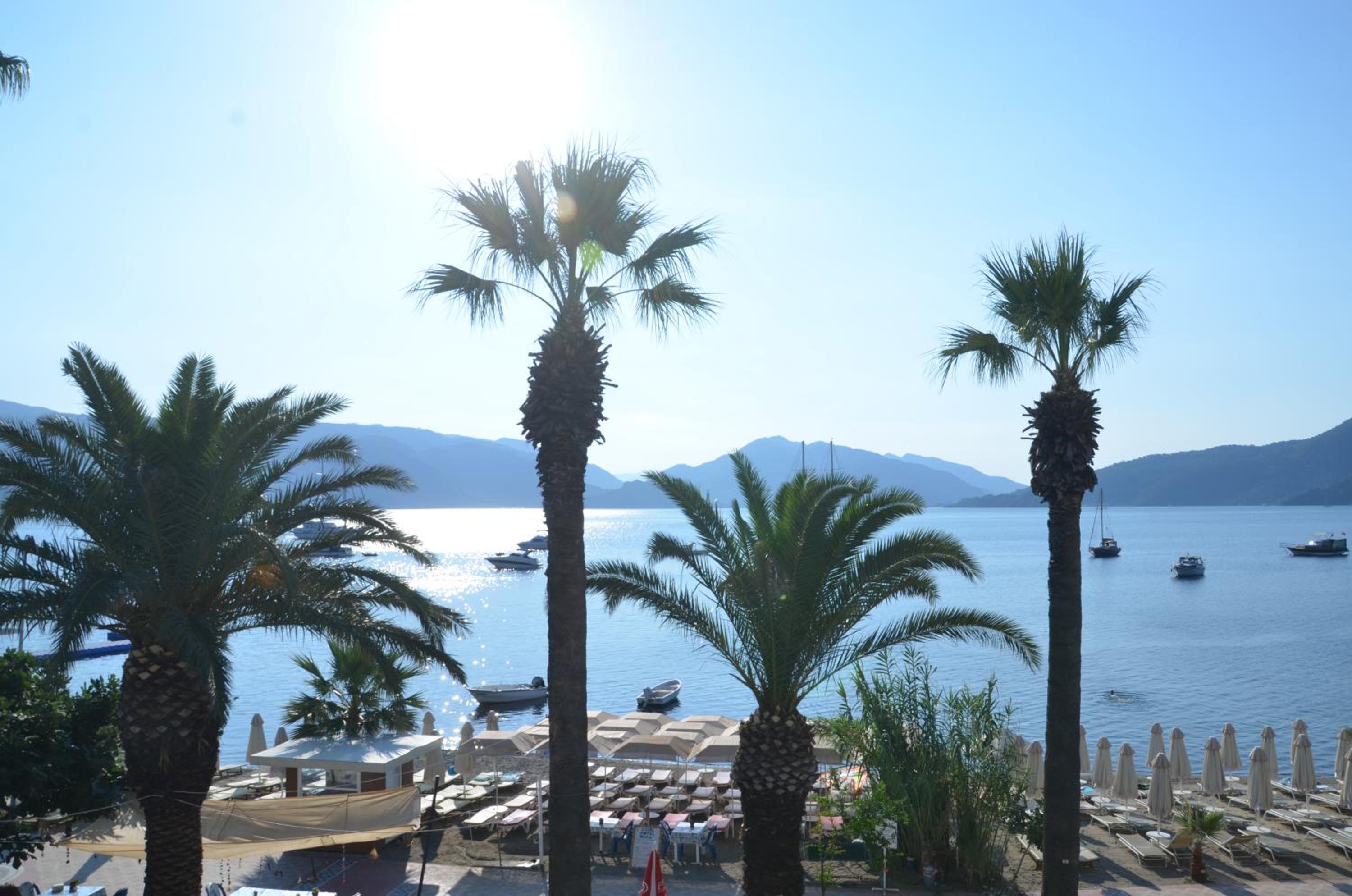 Uysal Motel Beach