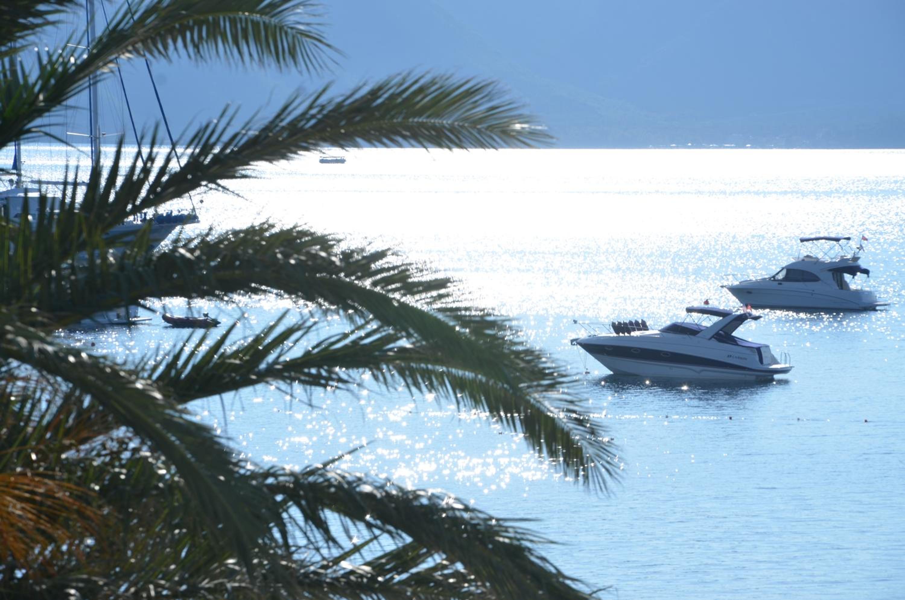 Uysal Motel Beach