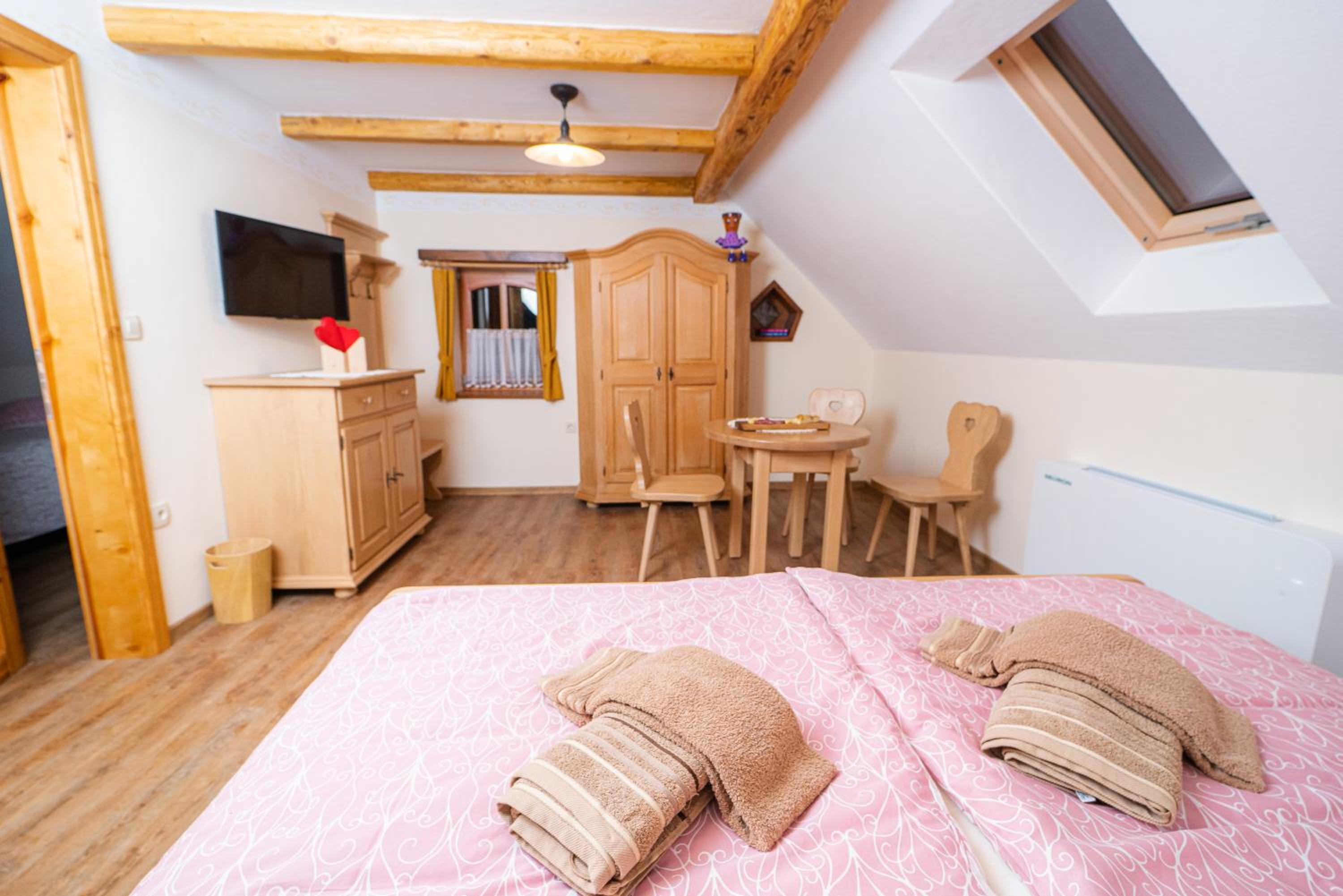 Guesthouse Močivnik view 2