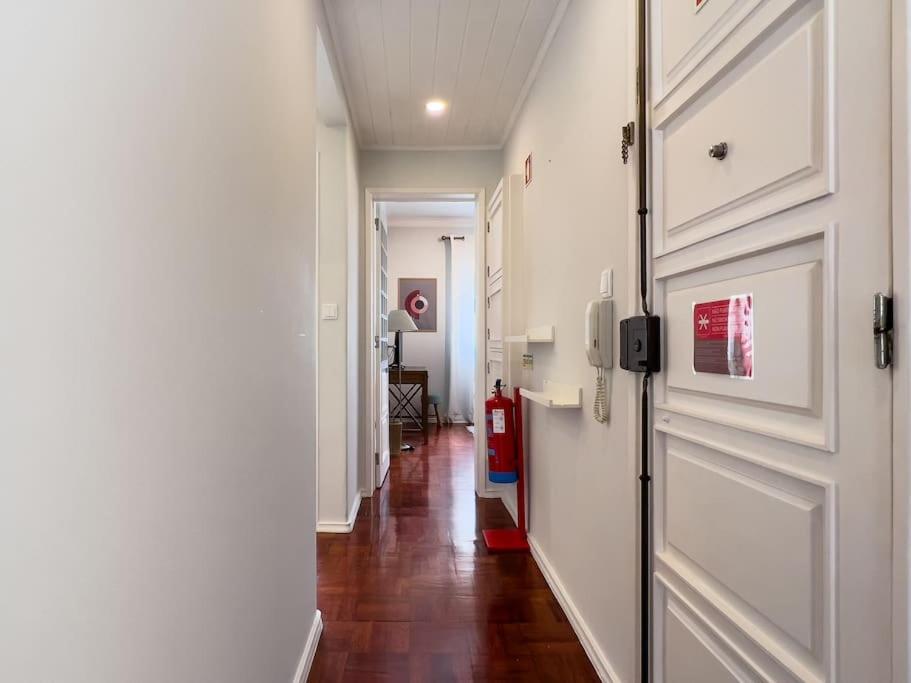 Olaias Lisbon 2bed near Metro view 4