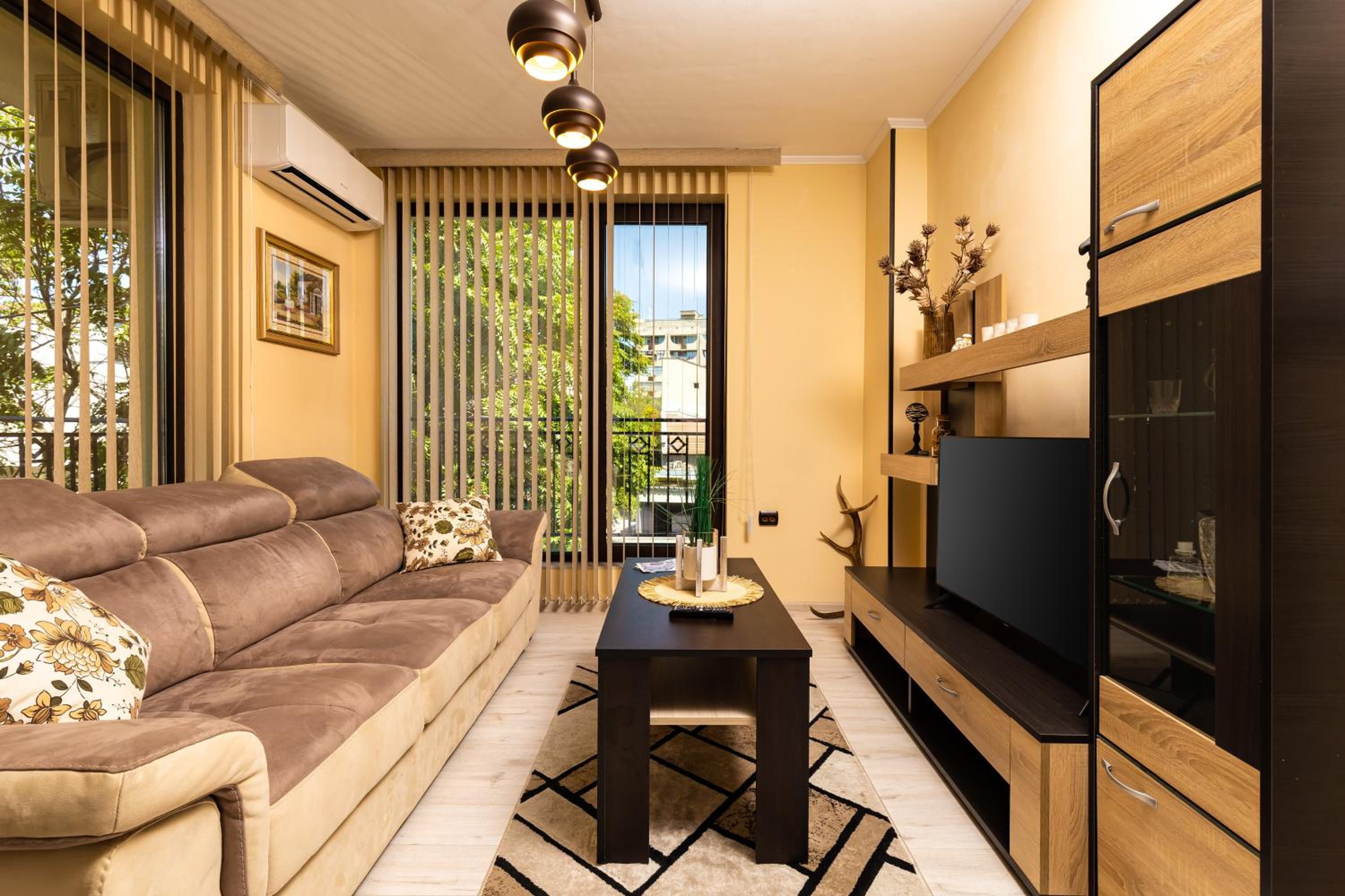 Cozy new Apartment 'Casa Vacanza ' ✵ TOP CENTER ✵ view 3