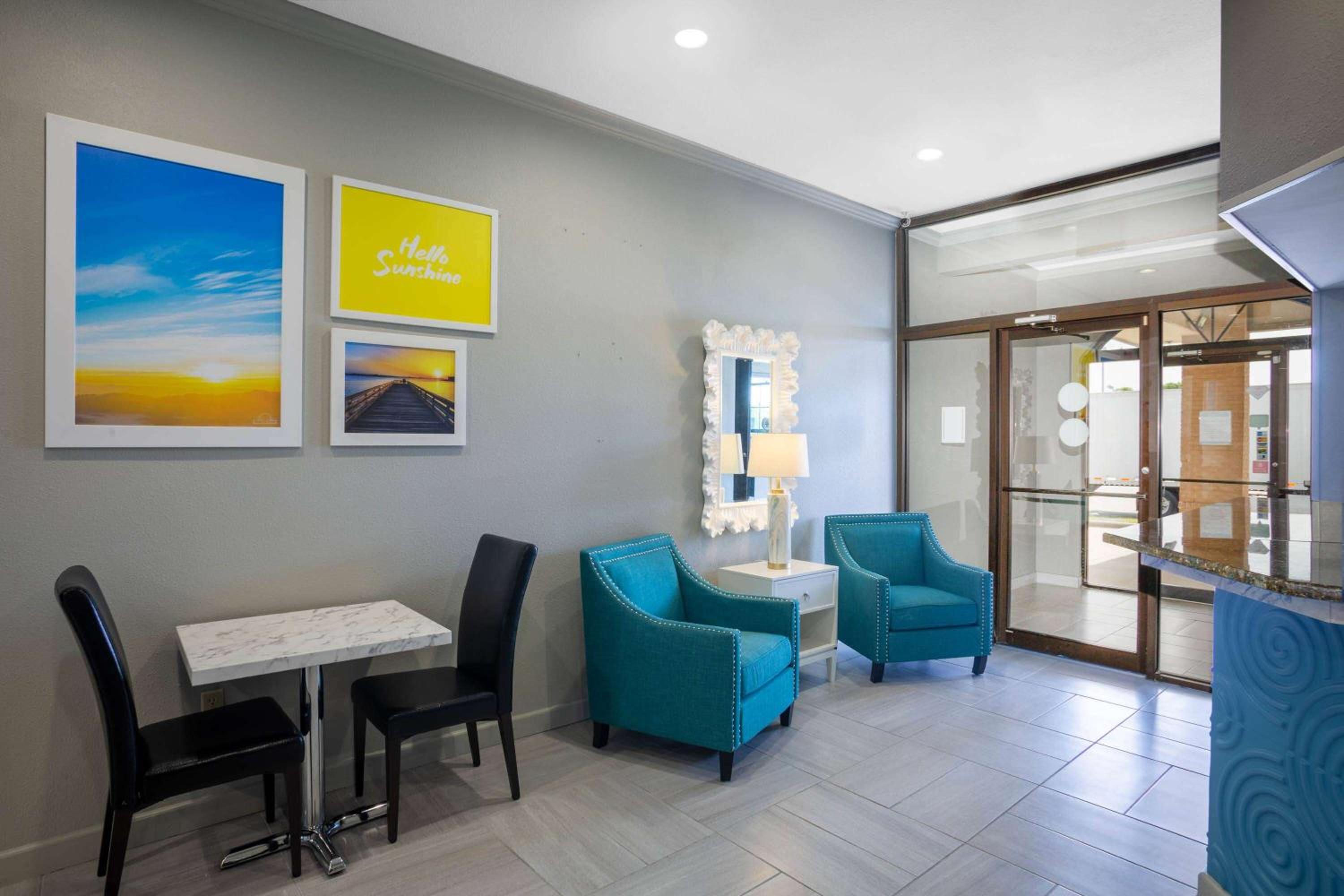 Days Inn by Wyndham Lonoke view 5