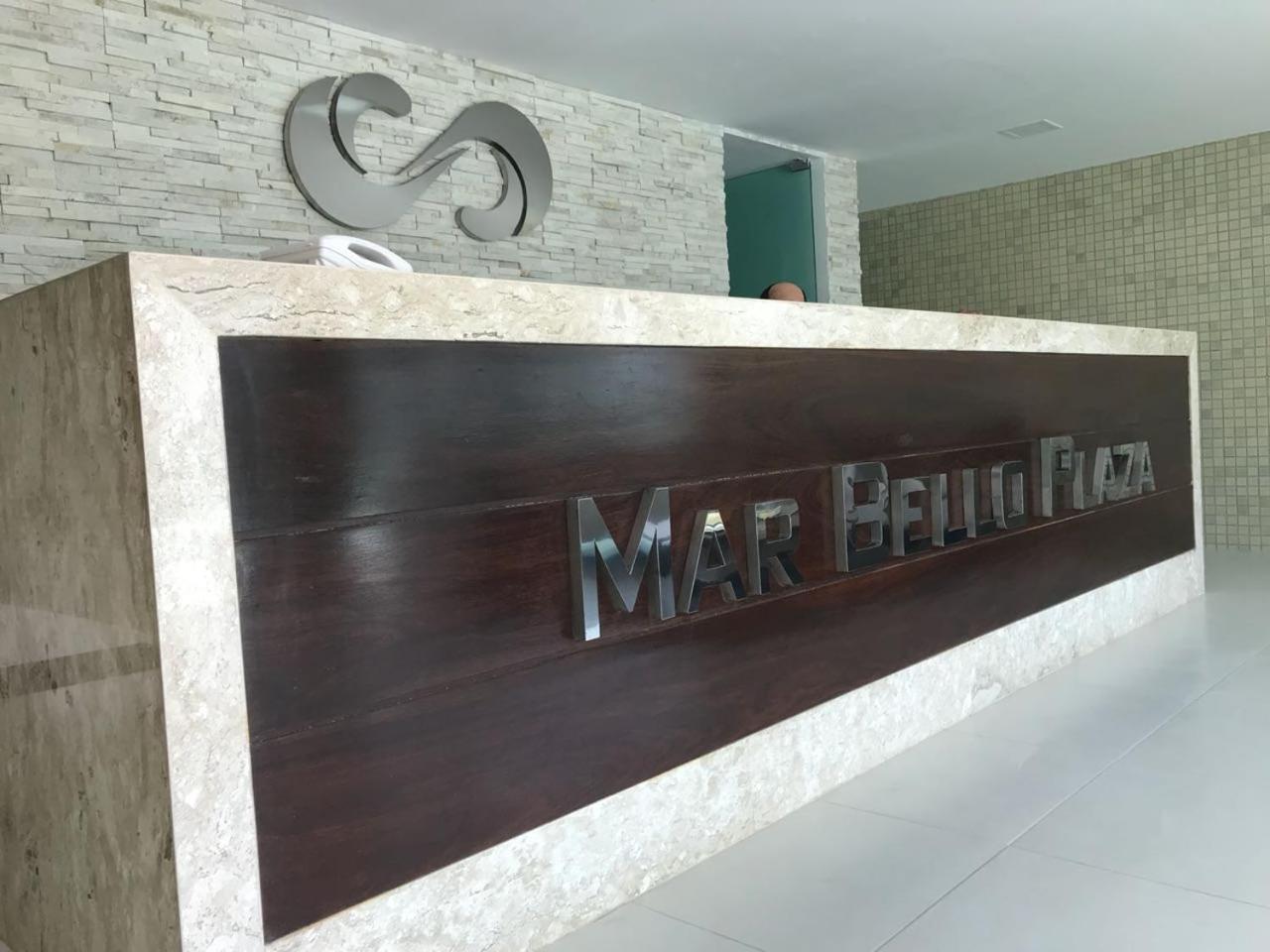 Confortável Flat com vista parcial do mar de Intermares