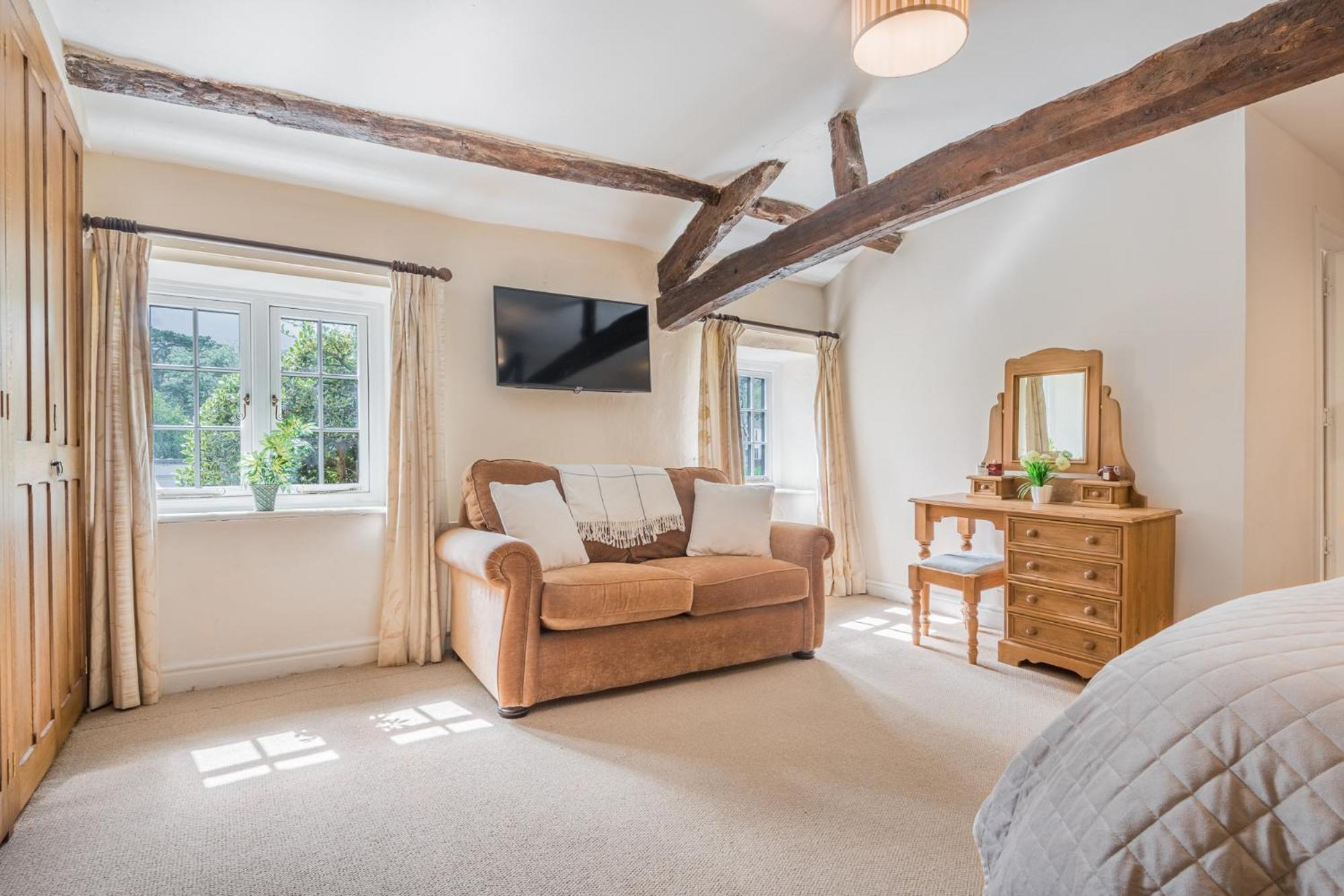 farmhouse braithwaite mews