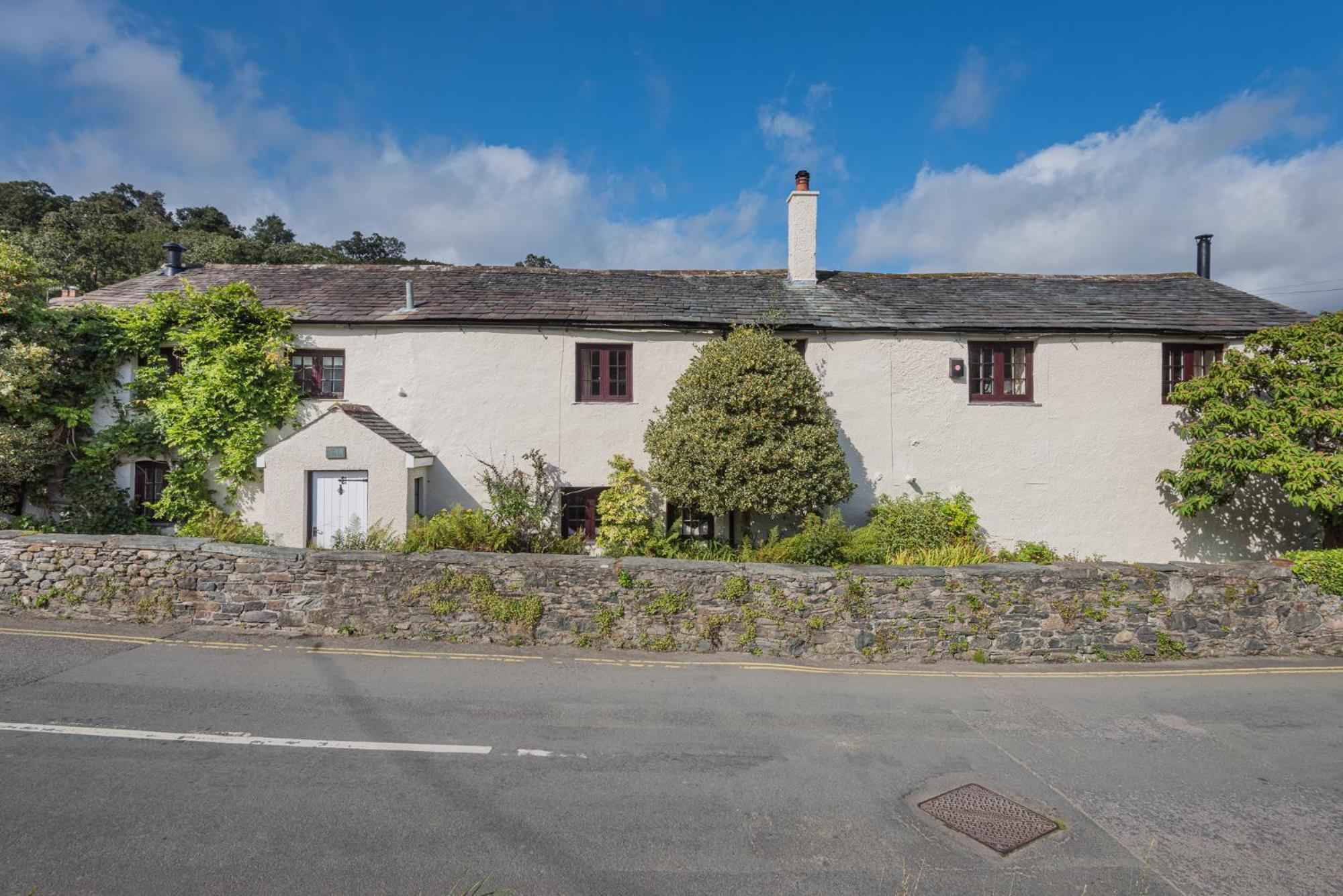 farmhouse braithwaite mews