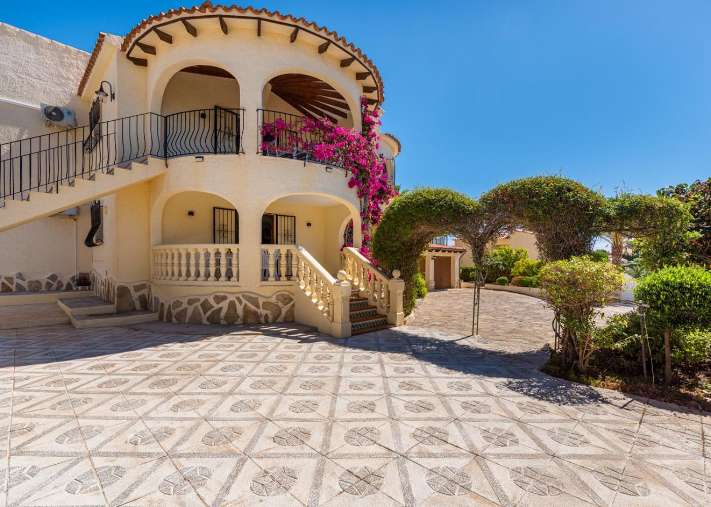 Villa Agudin - PlusHolidays