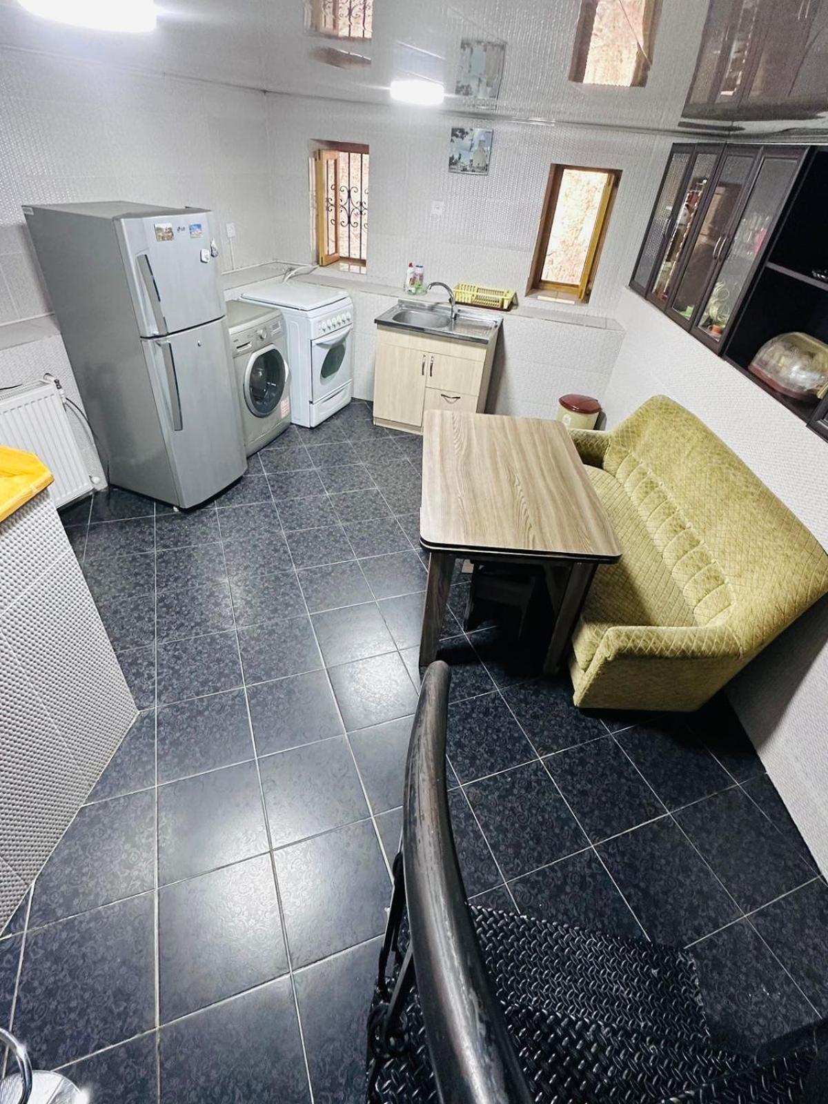 Nikas Apartment