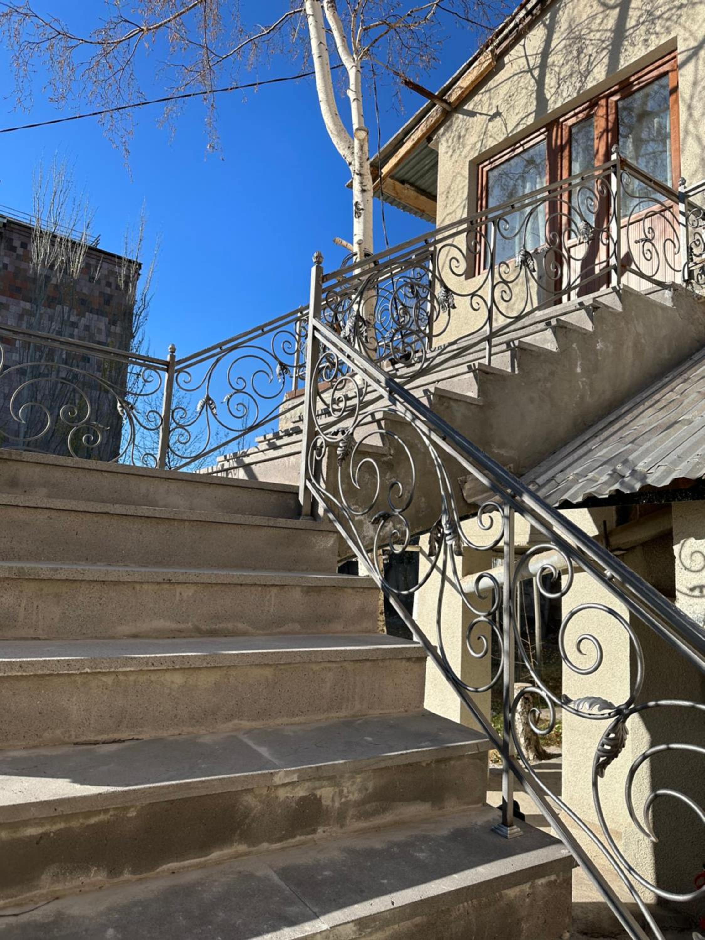 TAGANI Guest House