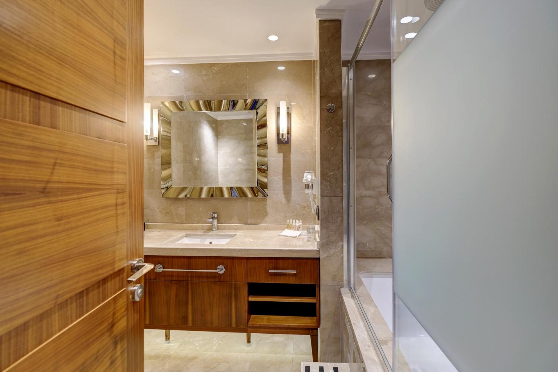 Days Hotel by Wyndham İstanbul Maltepe - Image 36