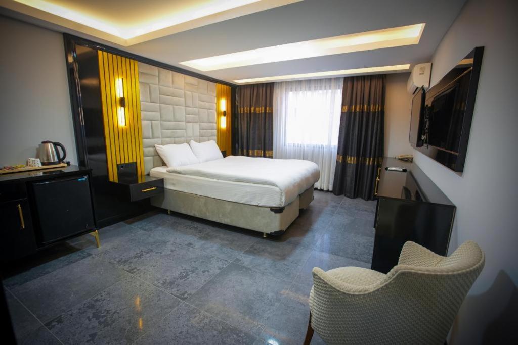 KY Continental Apartments - Image 36