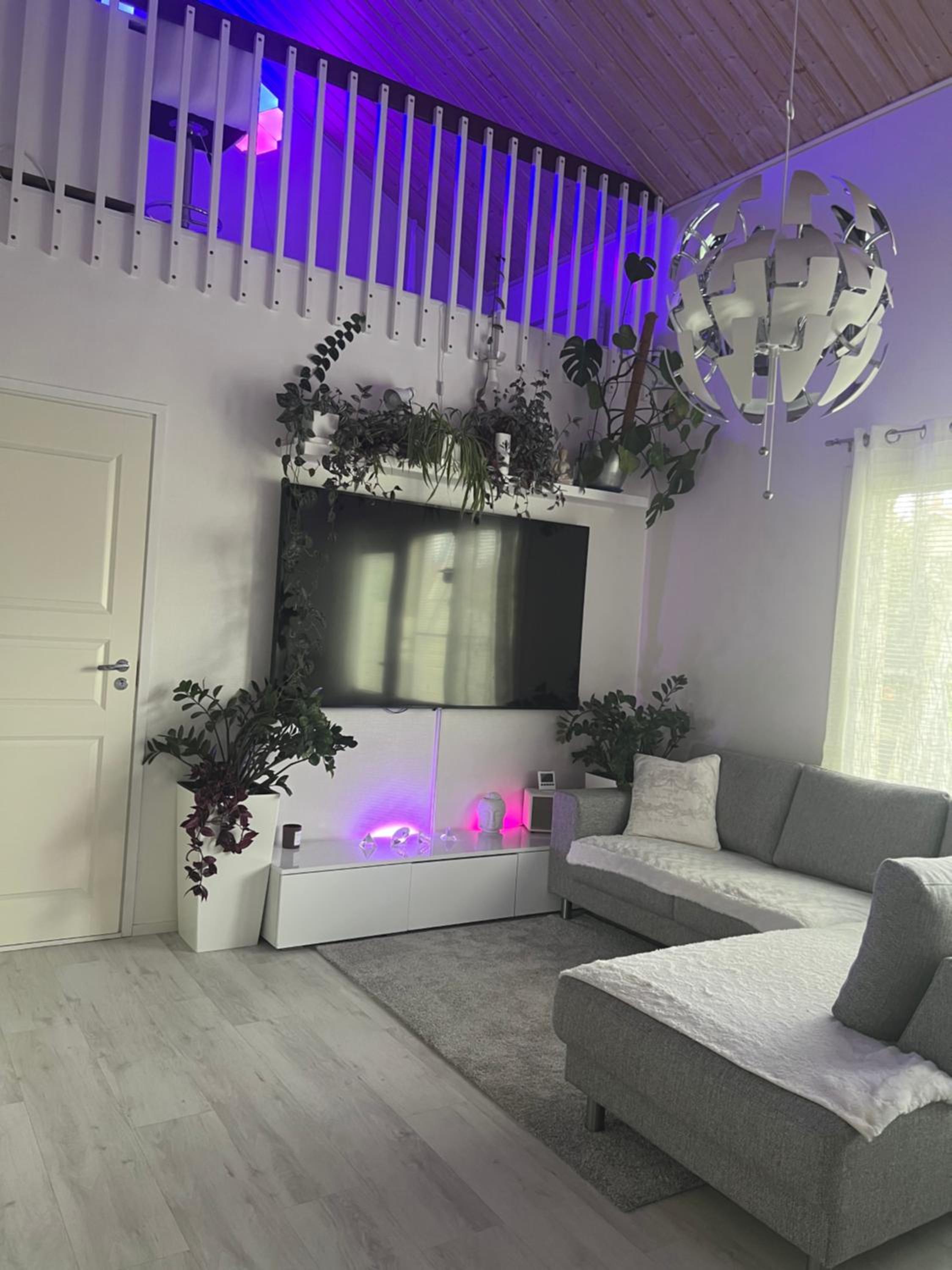 Hopea Villa, Vuokatin ytimessä sisältyy Sauna, ilmainen pysäköinti, Wi-Fi, 55smartTV, omapiha, sopii perheille