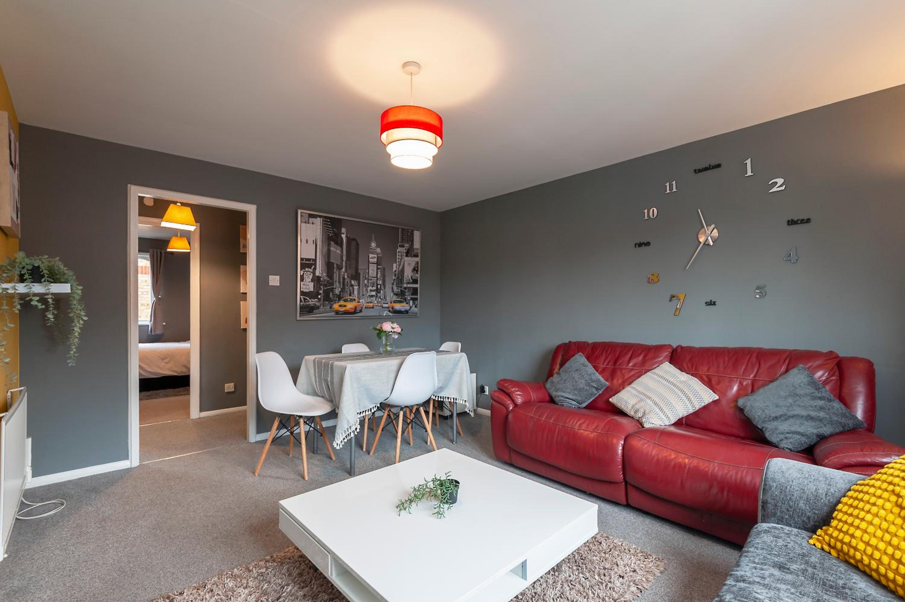 Cosy 2 BDR Flat with Free Parking close to Tower Bridge