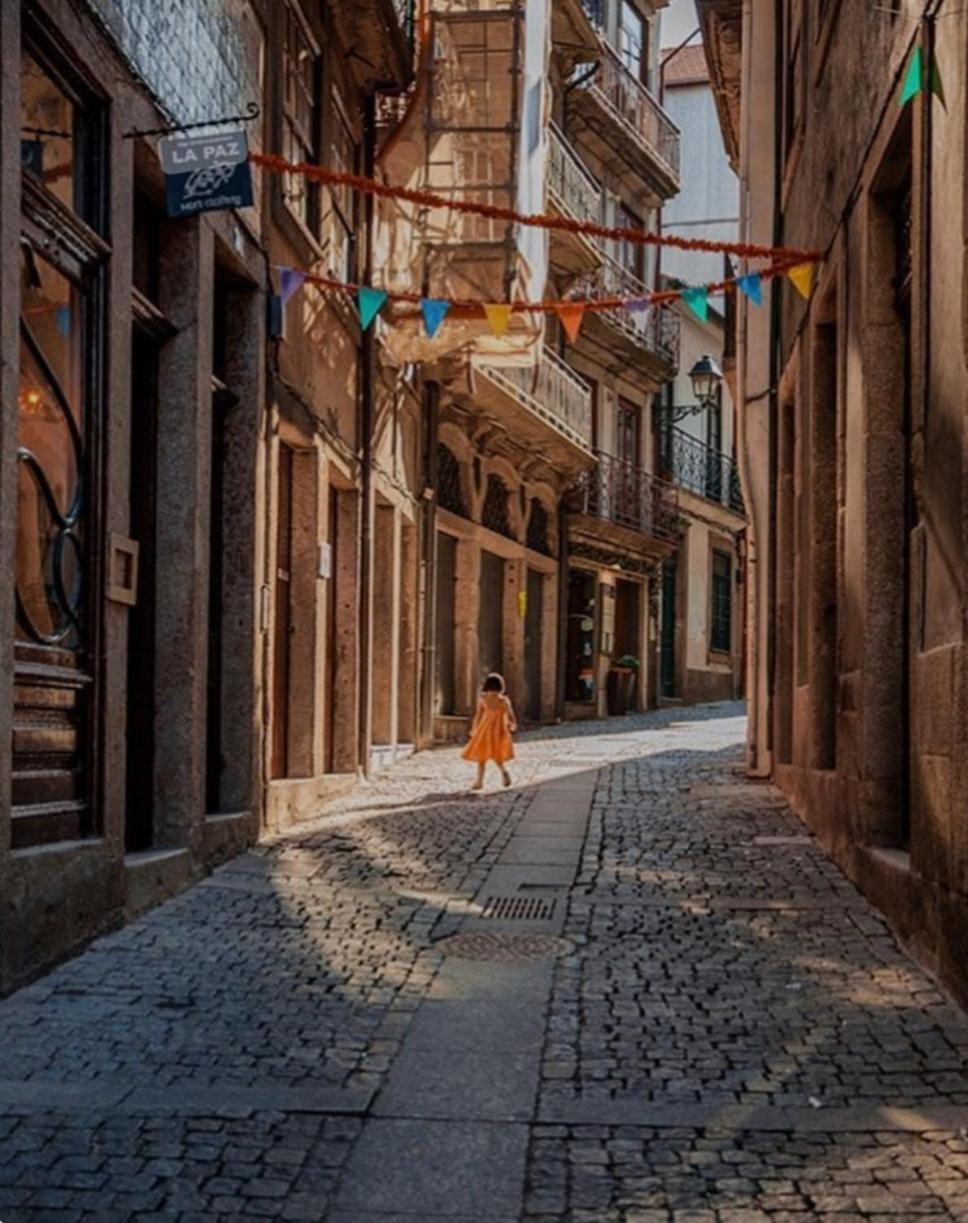 Historical Porto Apartment view 4