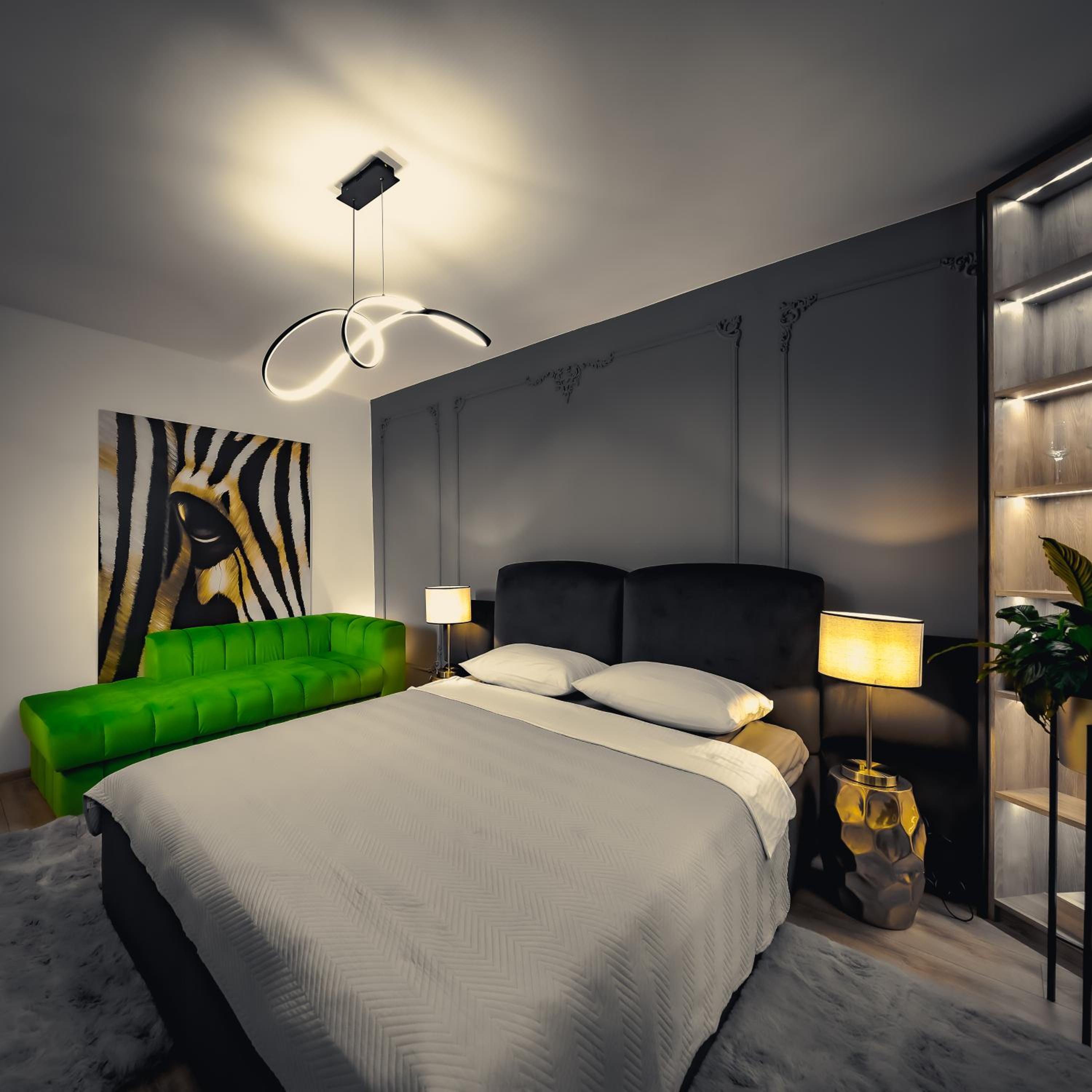 Central Luxury Home view 5