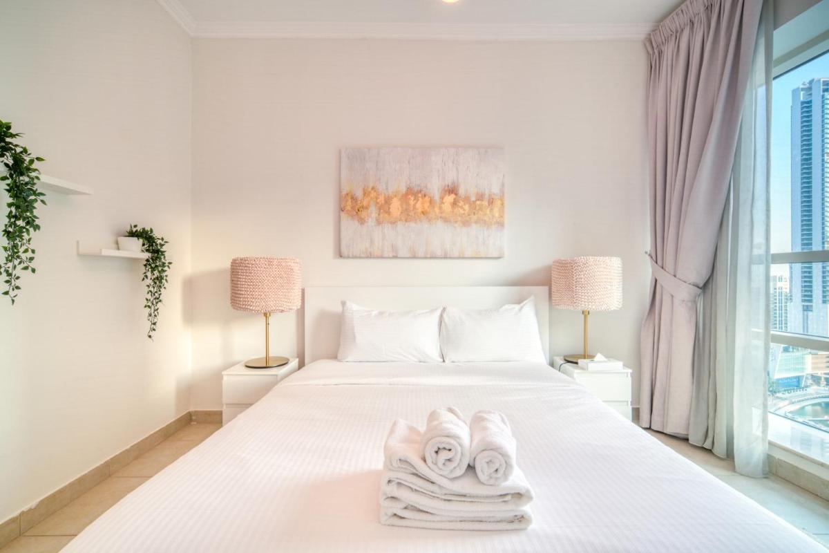Marina Quays West, Dubai Marina - Mint Stay