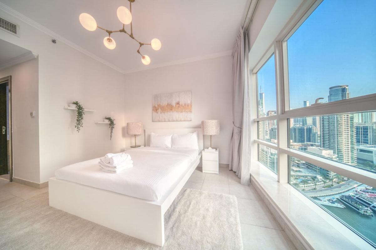 Marina Quays West, Dubai Marina - Mint Stay