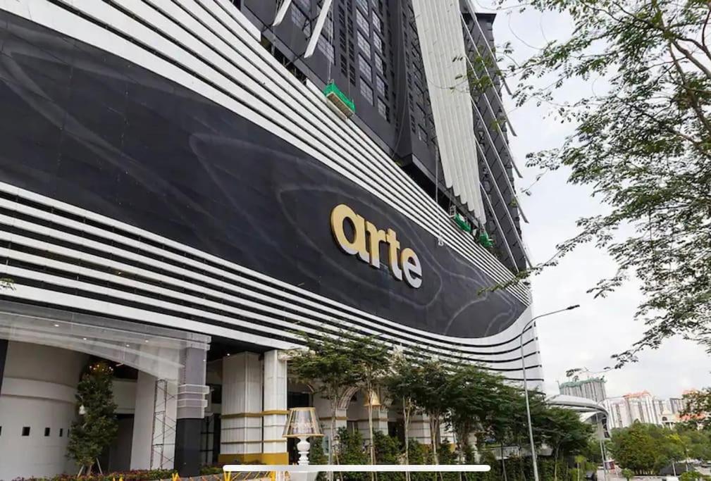 Arte Mont Kiara Artistic 2BR Duplex Suite