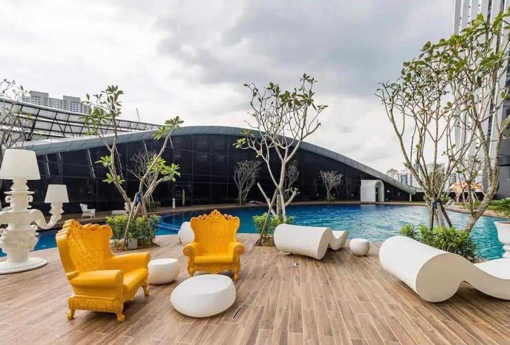 Arte Mont Kiara Artistic 2BR Duplex Suite