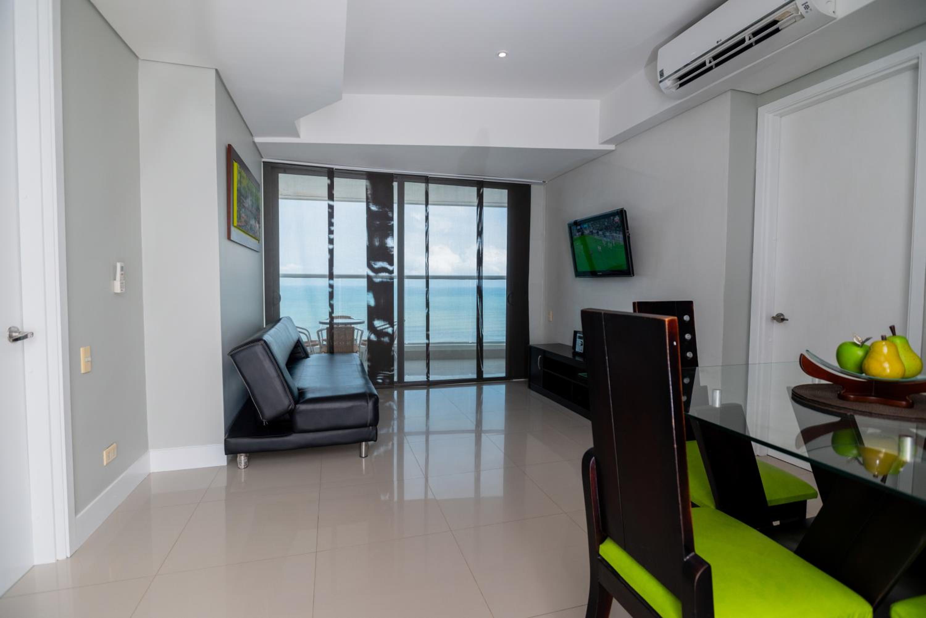 Ocean view Apartment Cartagena Colombia 16 thfloor