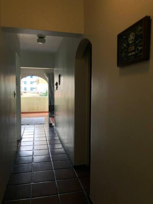 Apartamento muito charmoso na praia da Enseada
