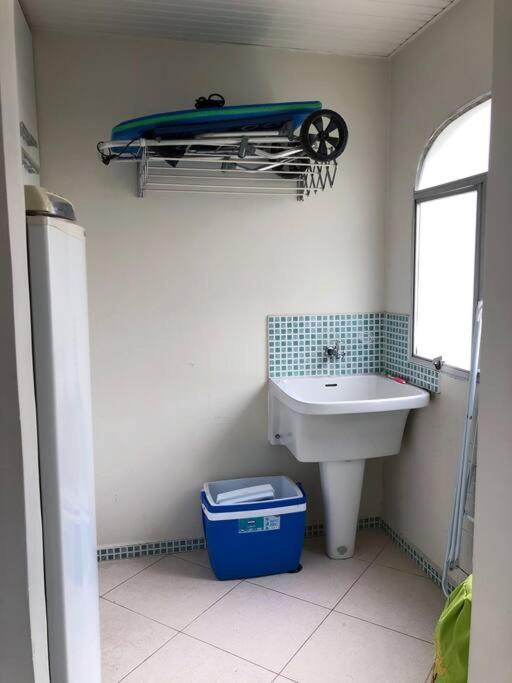 Apartamento muito charmoso na praia da Enseada
