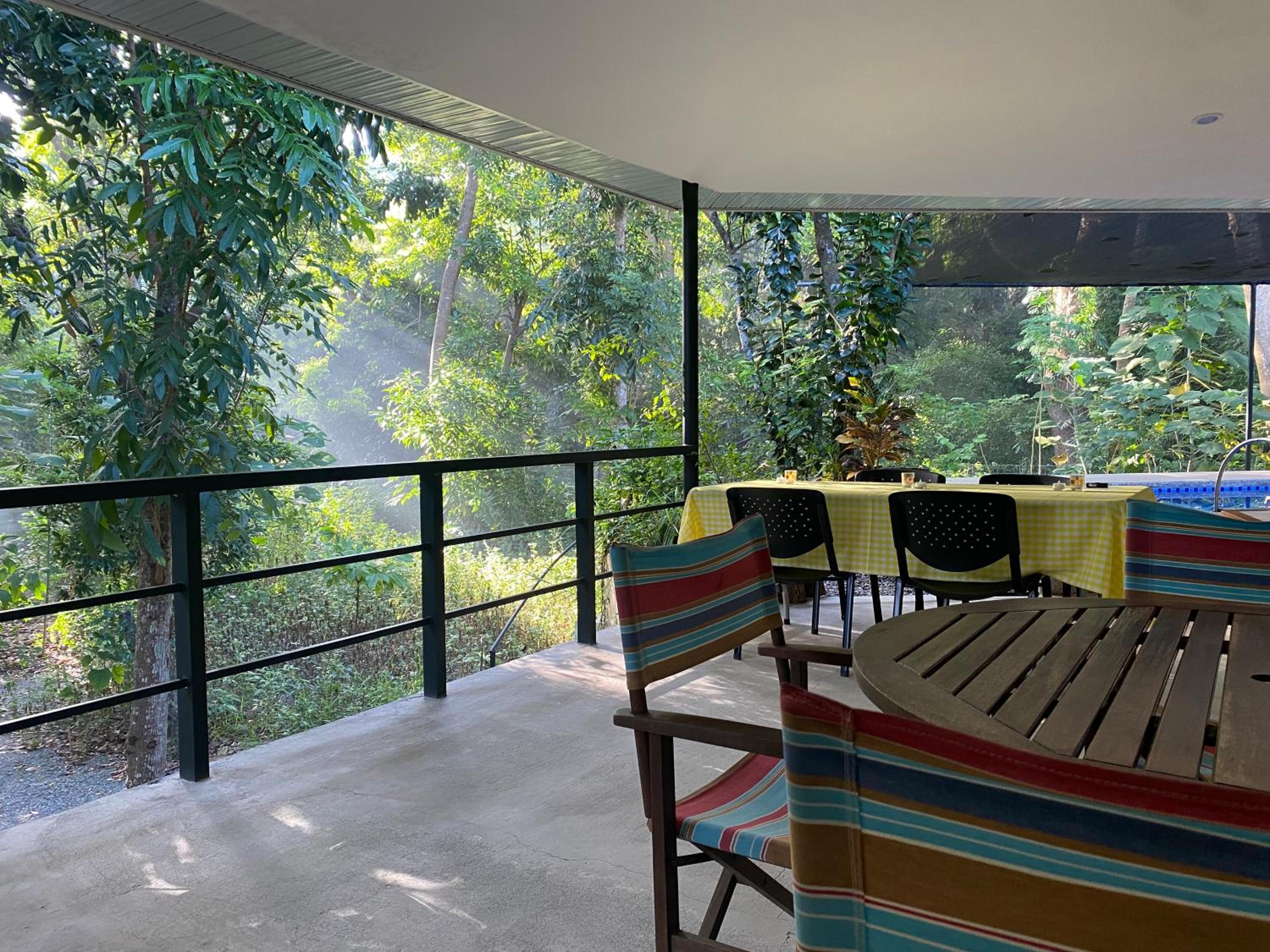 Balai Benedicere Bed & Breakfast