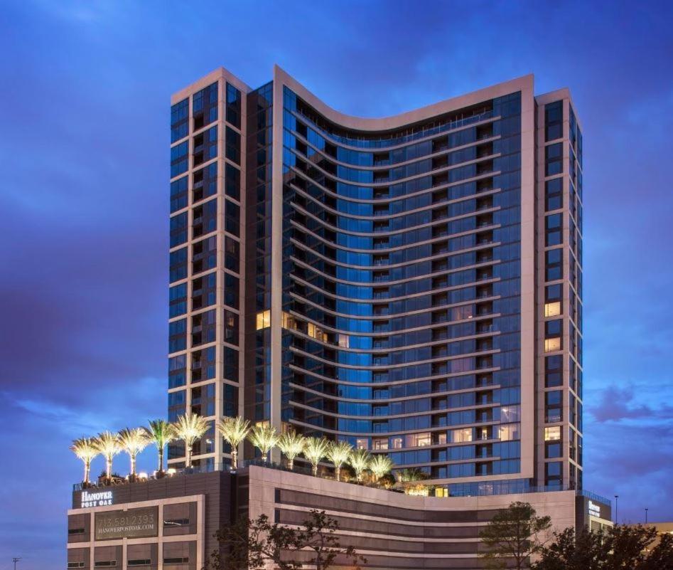 Hanover Post Oak - Image 1