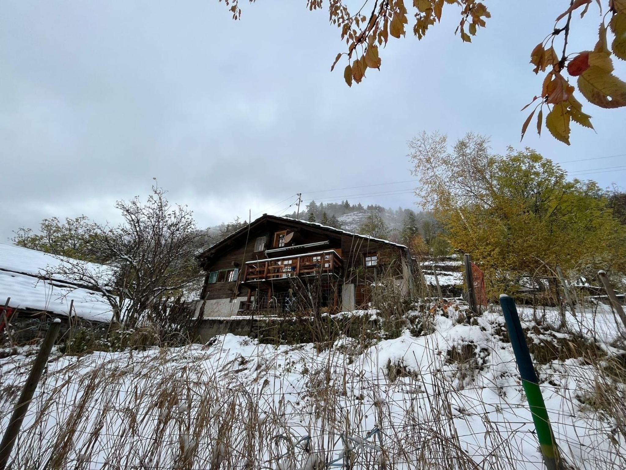 Chalet La Paz with Hotpot and Sauna