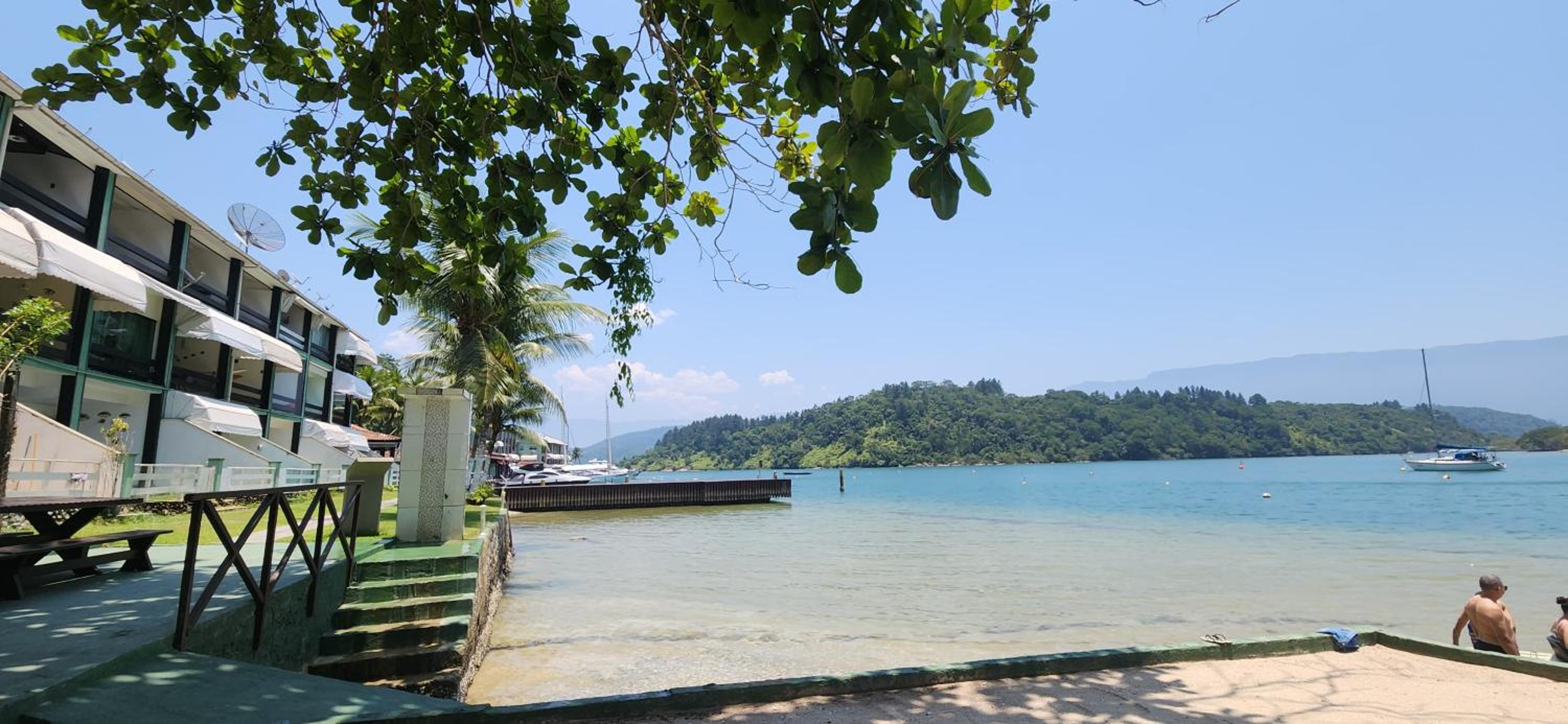 Apartamento Condomínio Aquarius I em Angra