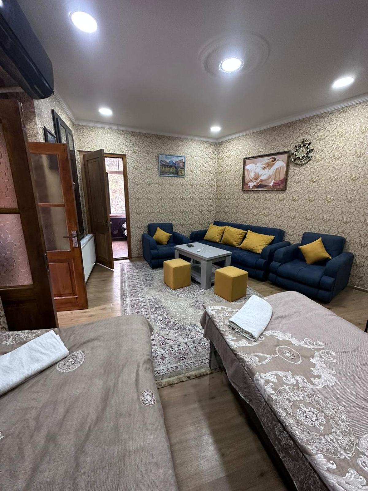 Nikas Apartment