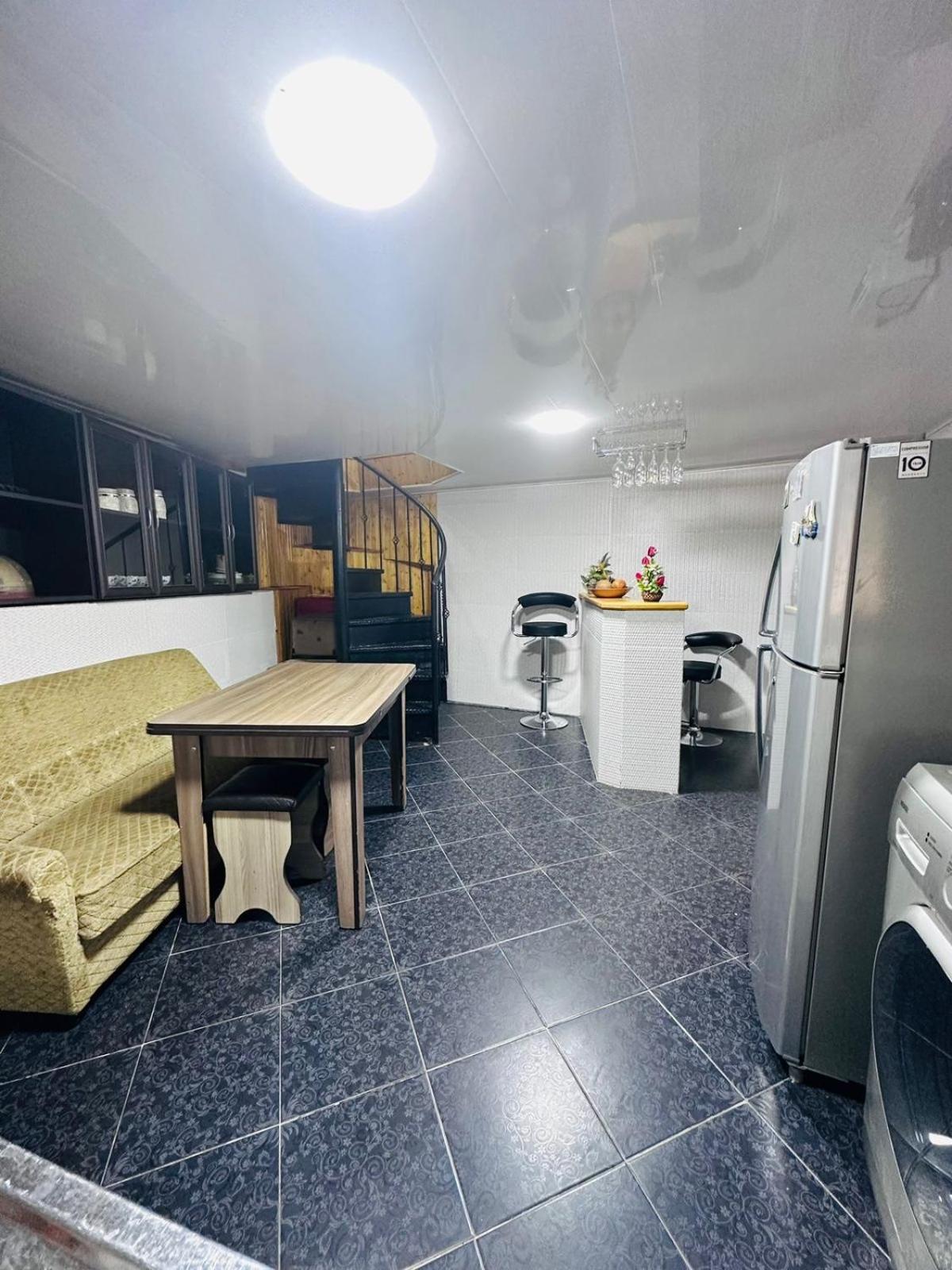 Nikas Apartment