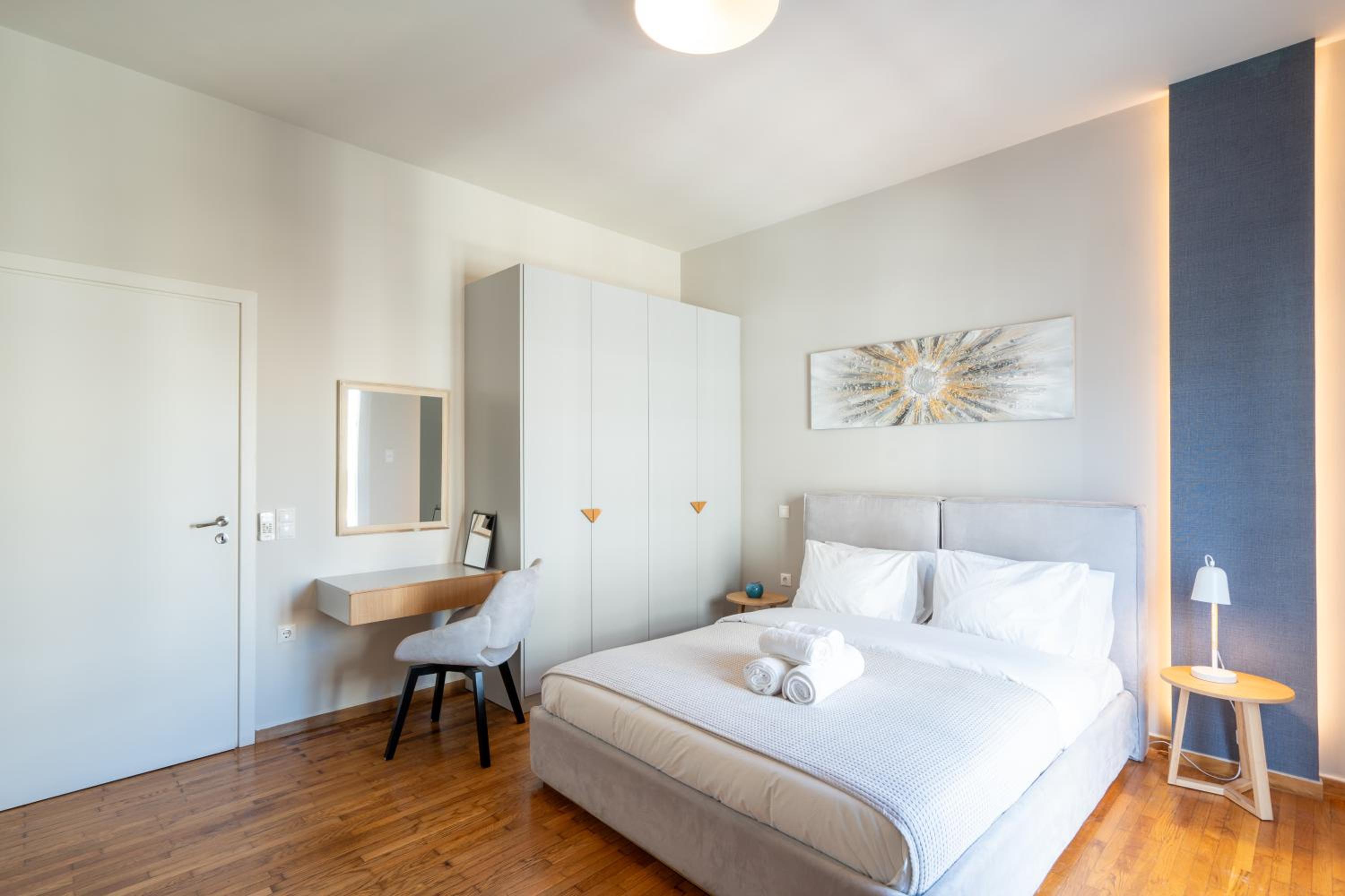 Classy Apartment in Koukaki, Walk to Metro & Acropolis