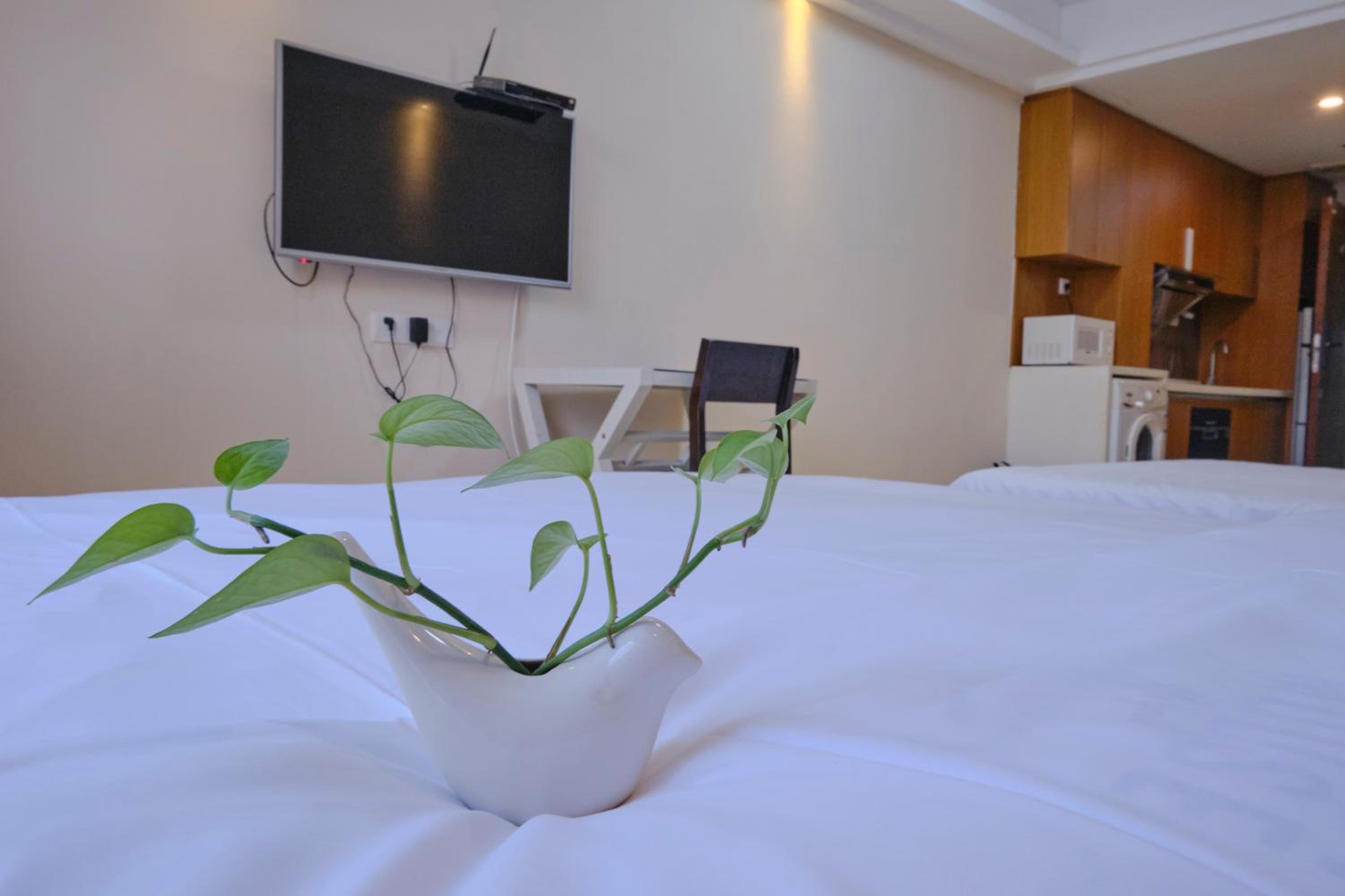 Guangzhou Uhome Service Apartment