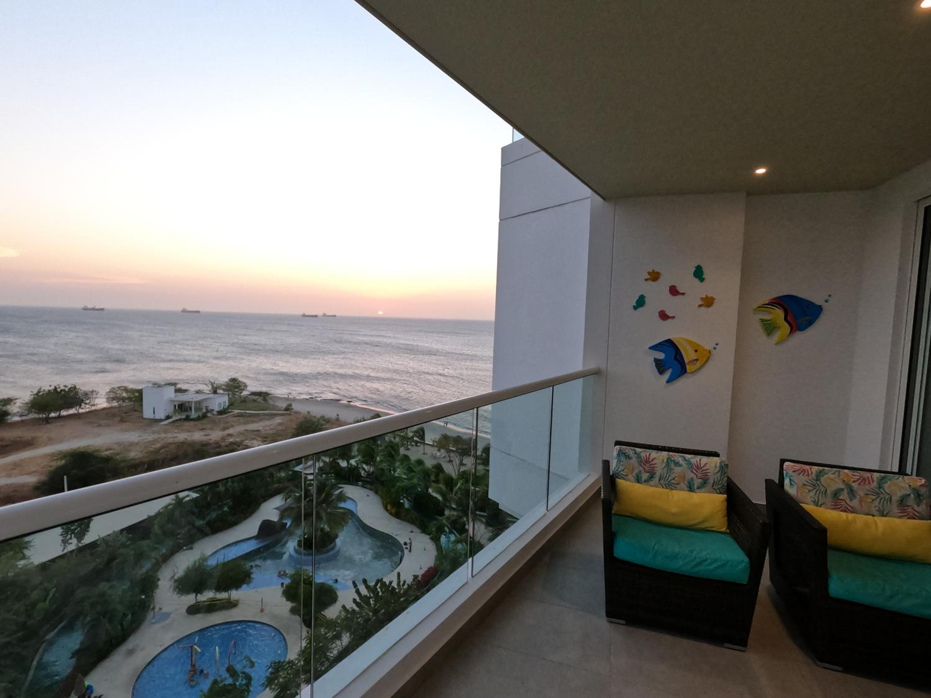 exclusivo apartamento con doble vista al mar en santa marta #