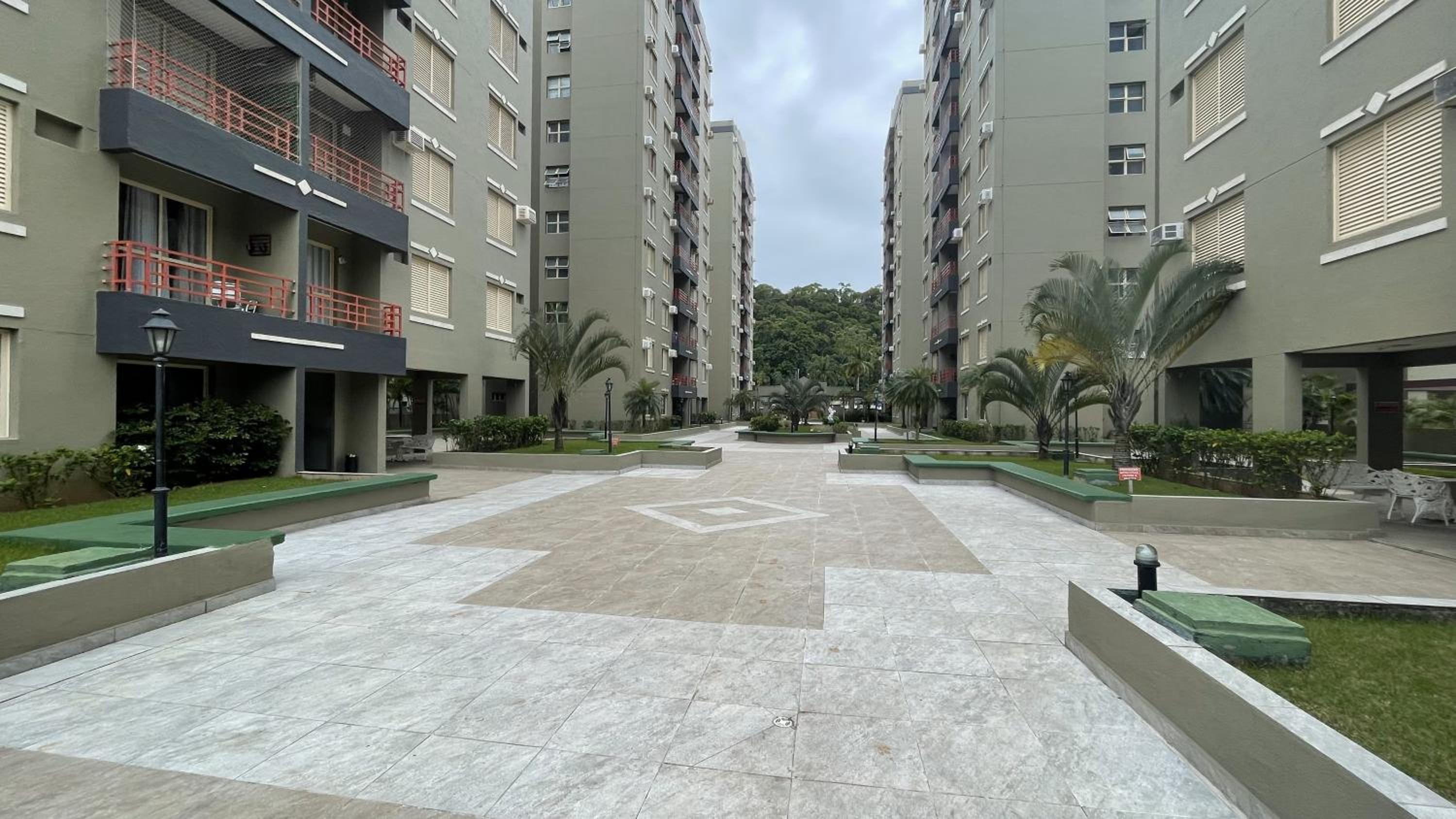 Na Enseada c/ Wifi e Ar-Cond.
