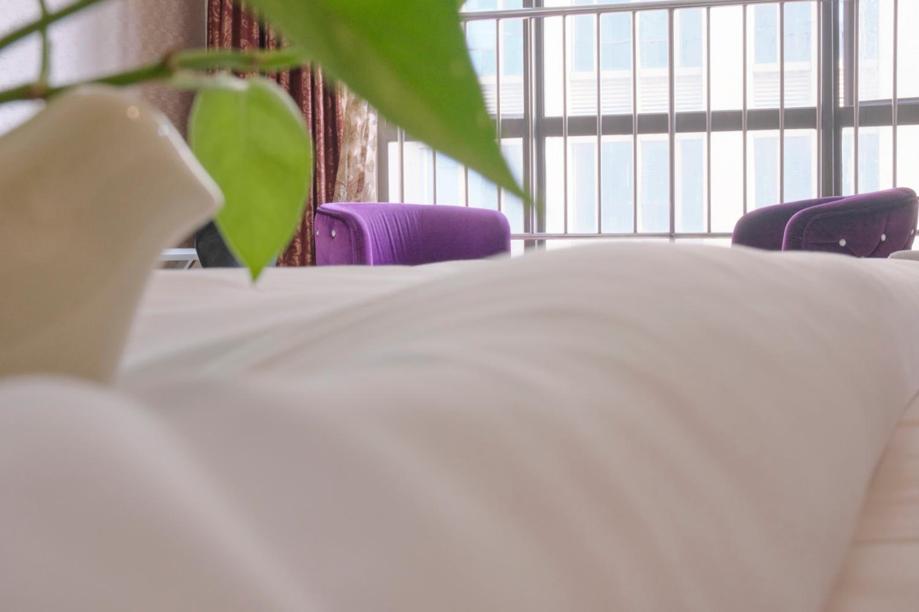 Guangzhou Uhome Service Apartment
