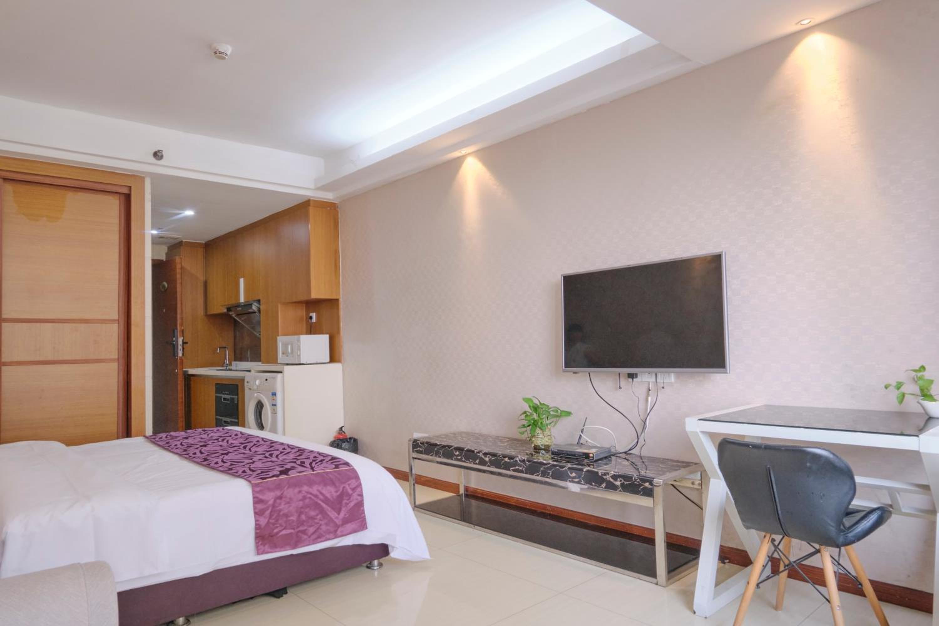 Guangzhou Uhome Service Apartment
