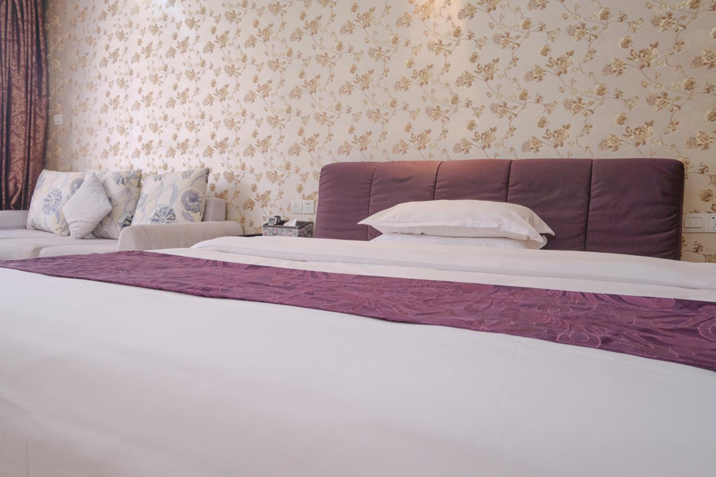 Guangzhou Uhome Service Apartment