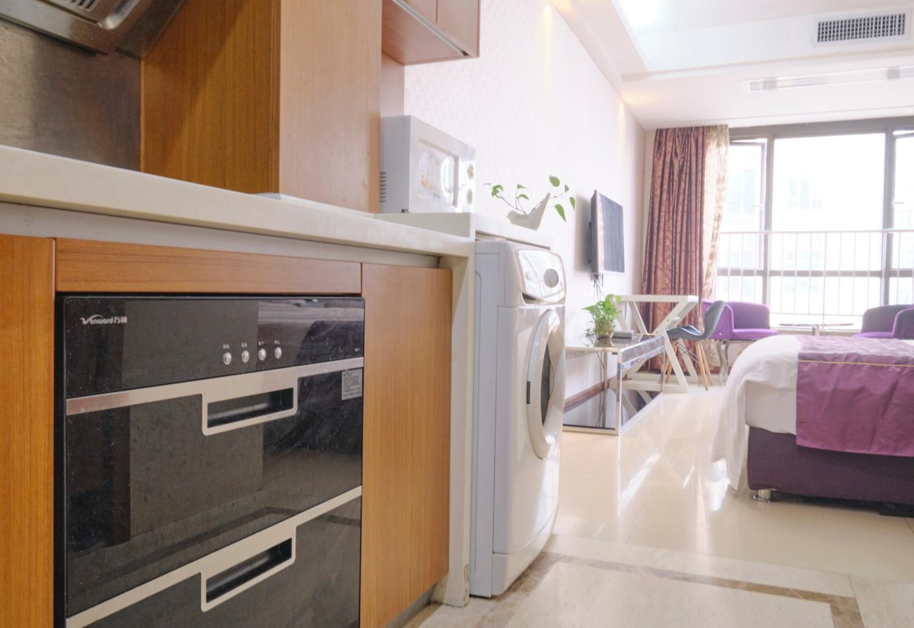 Guangzhou Uhome Service Apartment