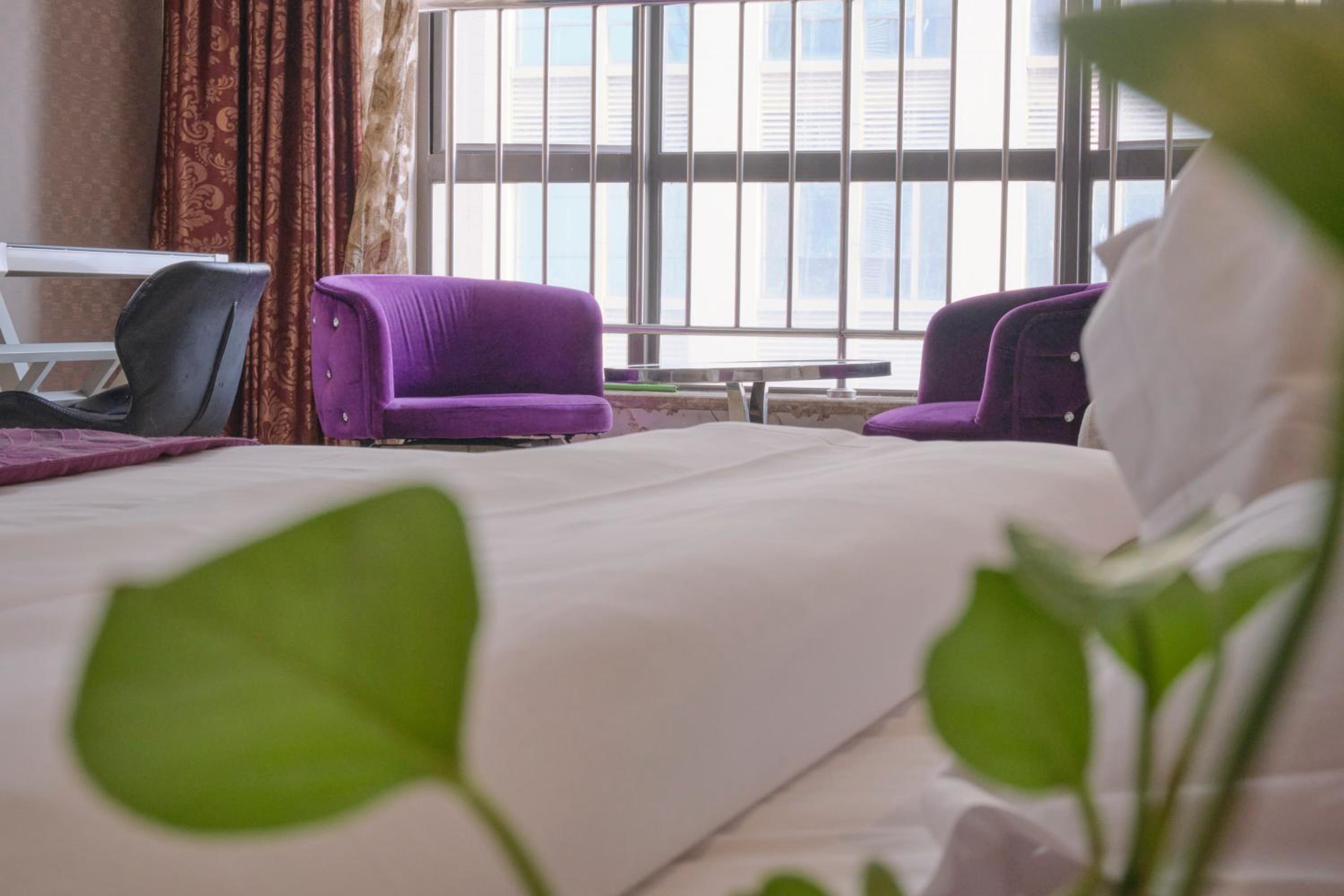Guangzhou Uhome Service Apartment