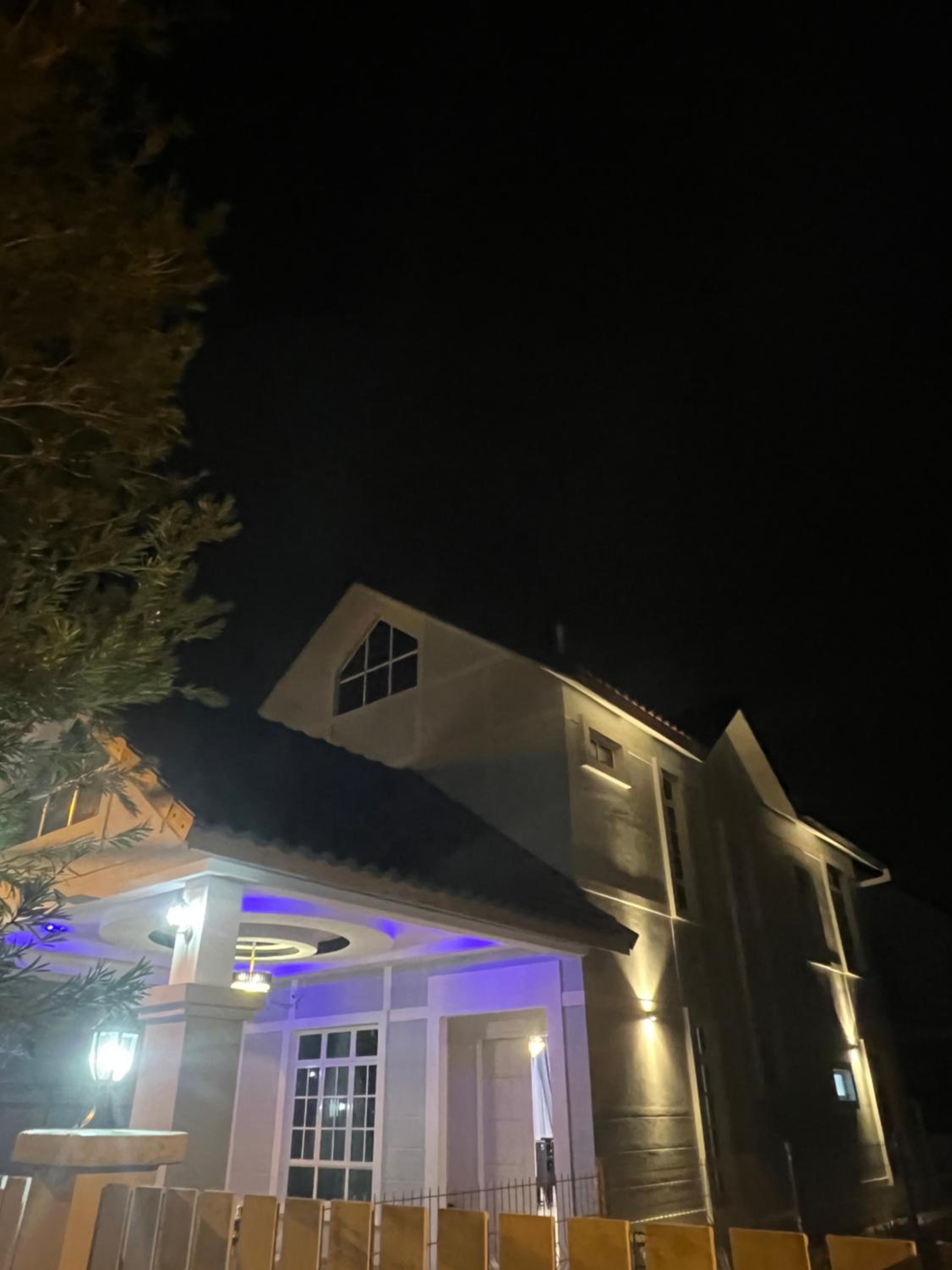 European Bungalow Villa photo 1