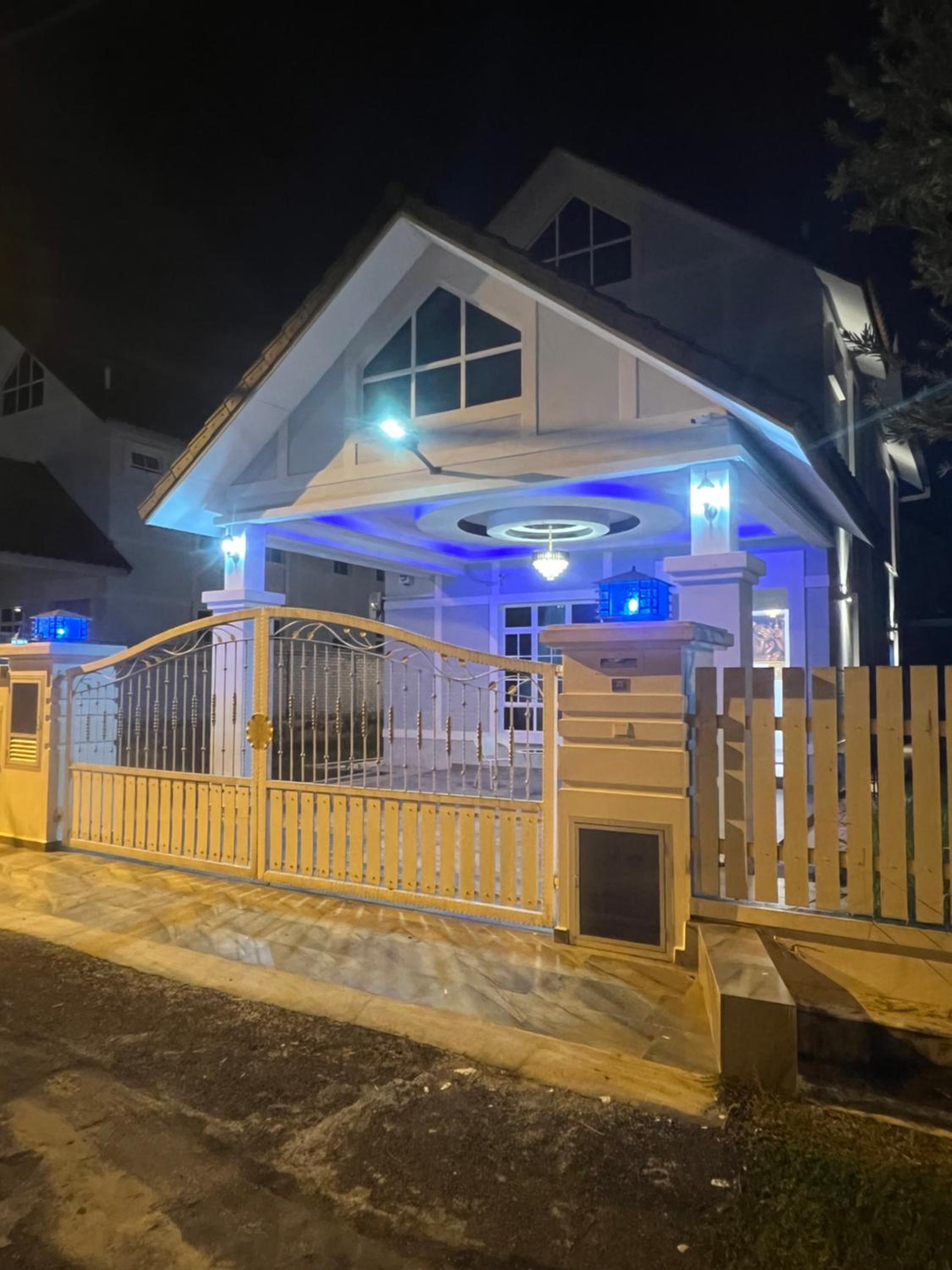 European Bungalow Villa photo 8