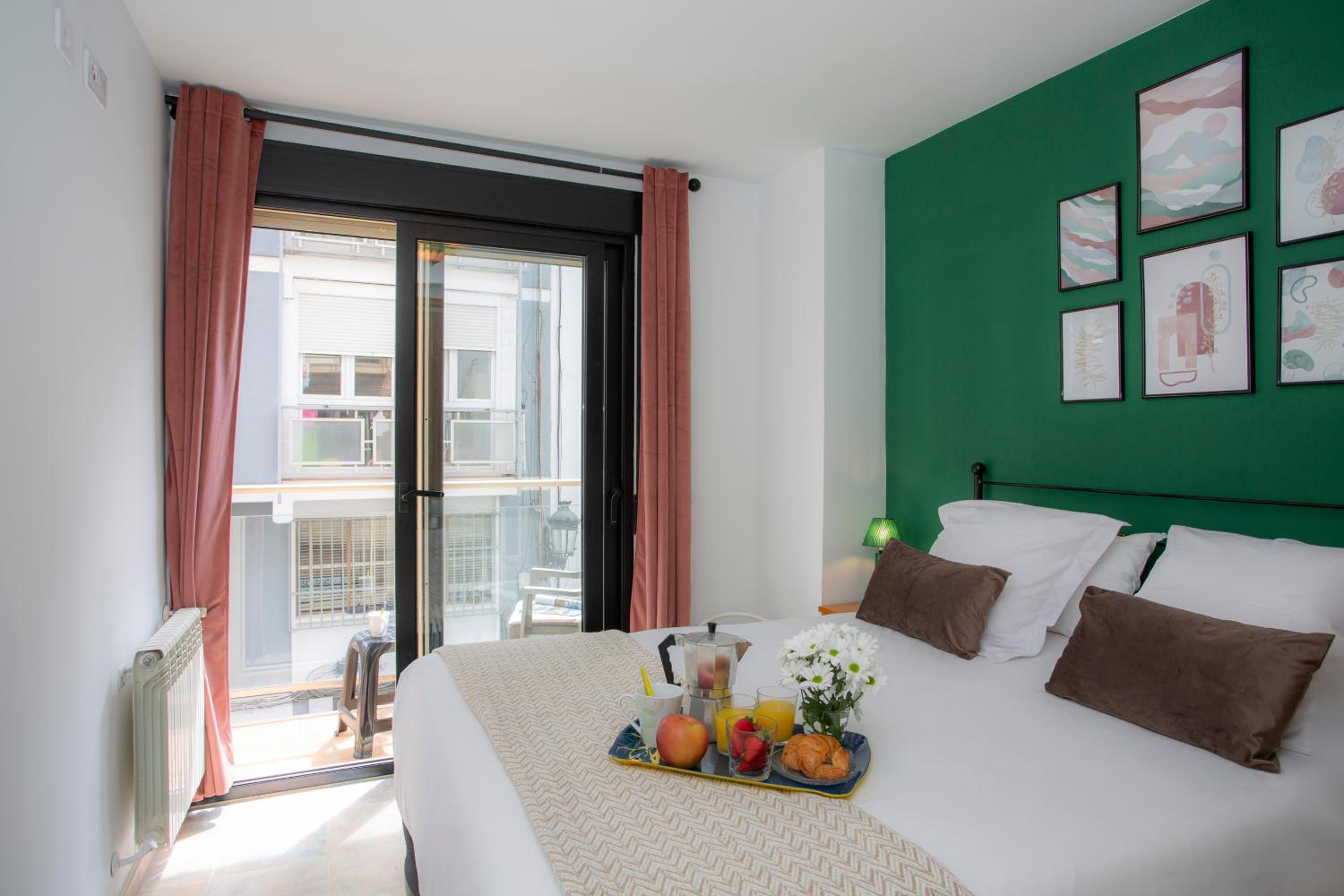 SingularStays Clero