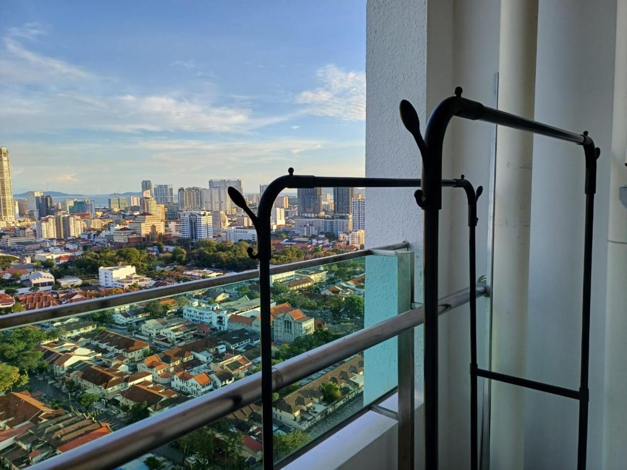 MansionOne Gleneagles Superb Seaview 8pax 2Bedrooms 1Bathroom By AmrayHomes photo 5