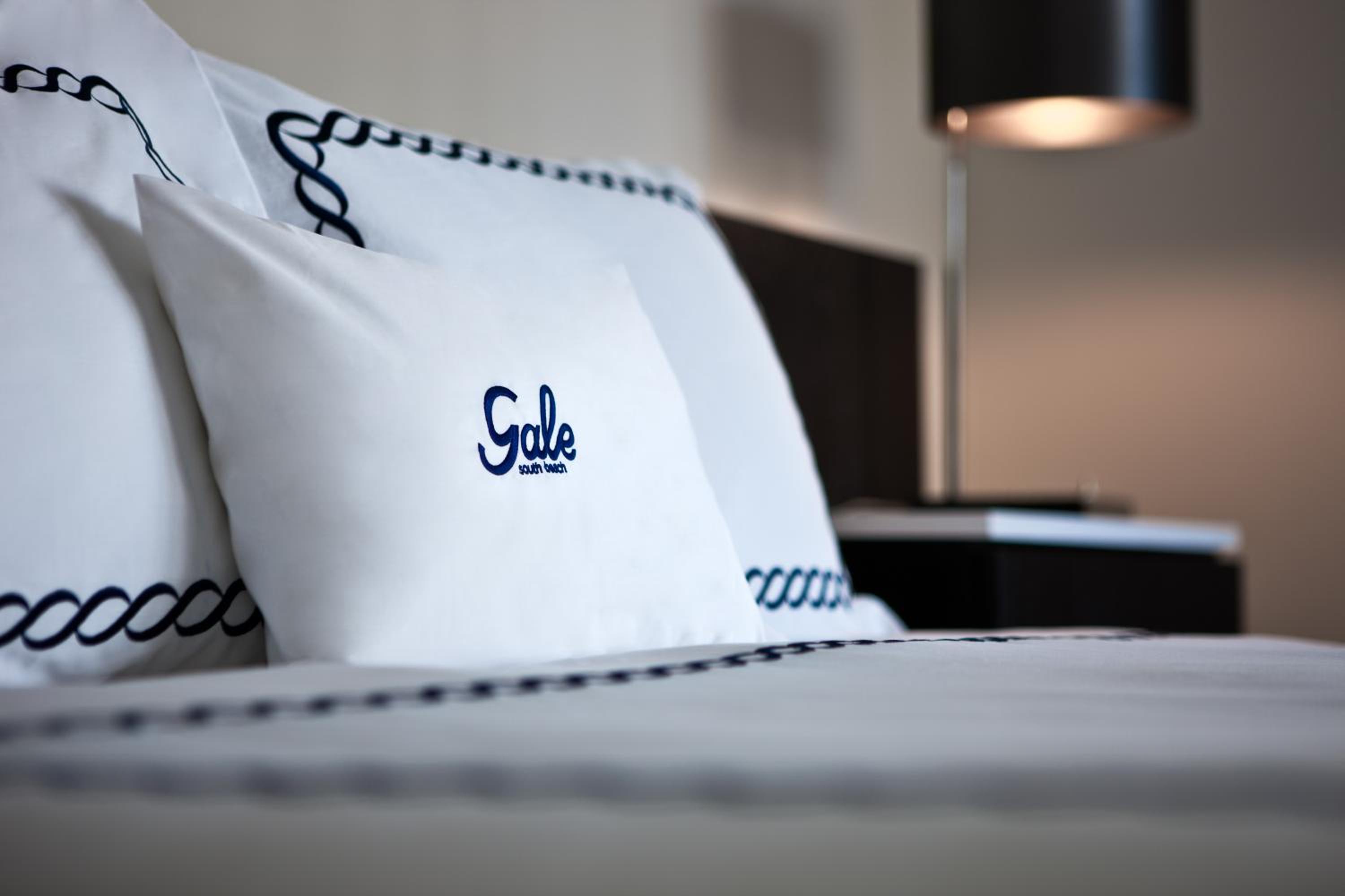 Gale South Beach, Curio Collection By Hilton