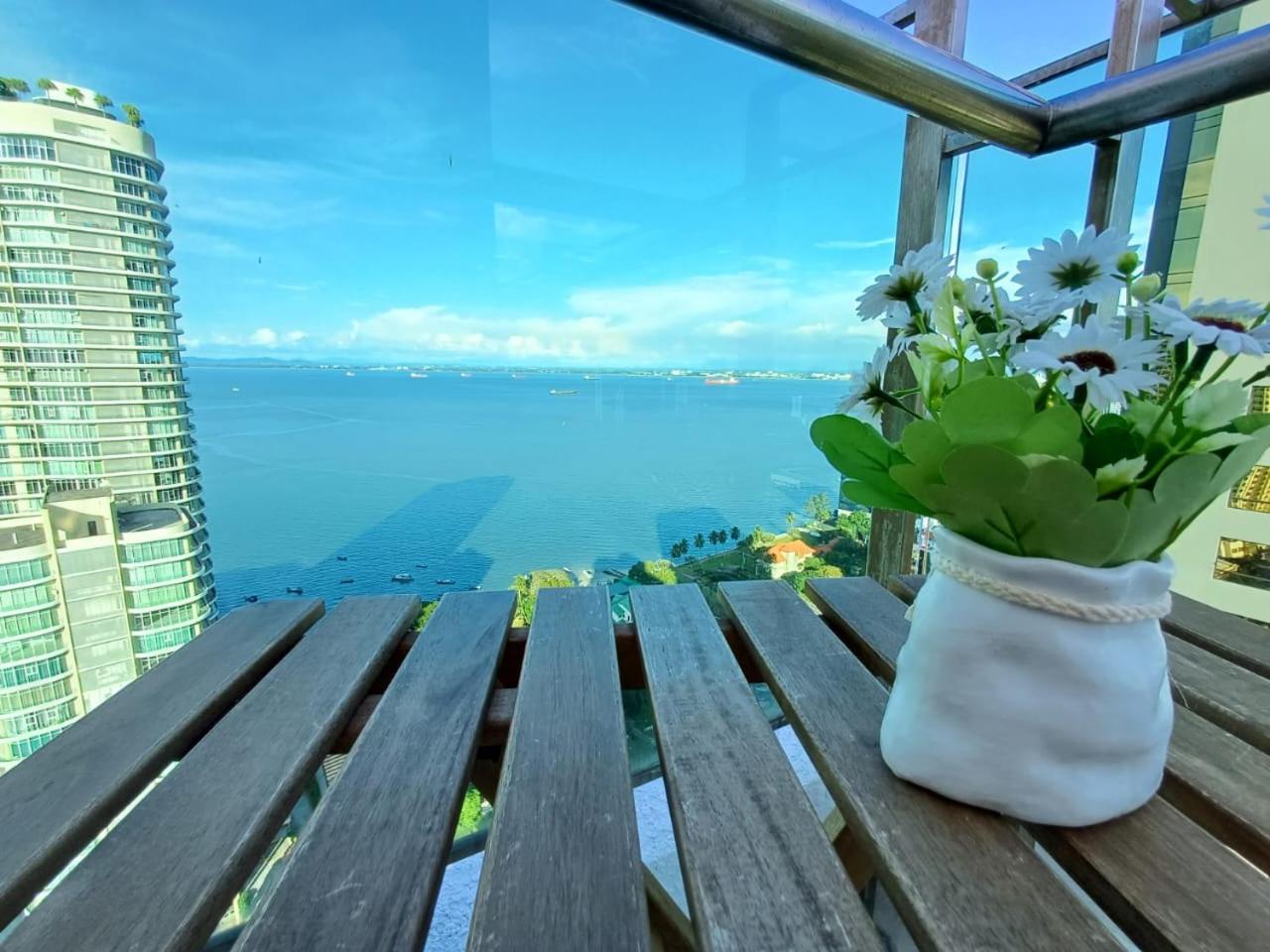 MansionOne Gleneagles Superb Seaview 8pax 2Bedrooms 1Bathroom By AmrayHomes photo 2